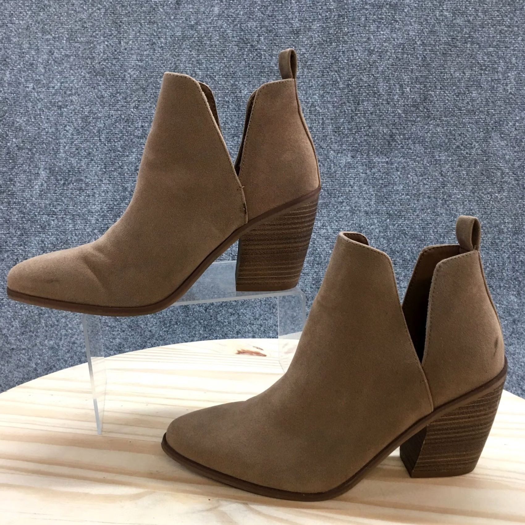 Vintage Universal Thread Boots Womens 7.5 Ankle Booties Brown Leather Pull On High Heel Block Casual Shoes Womens Shoes Size US 8 / IT 38 - 4 Thumbnail