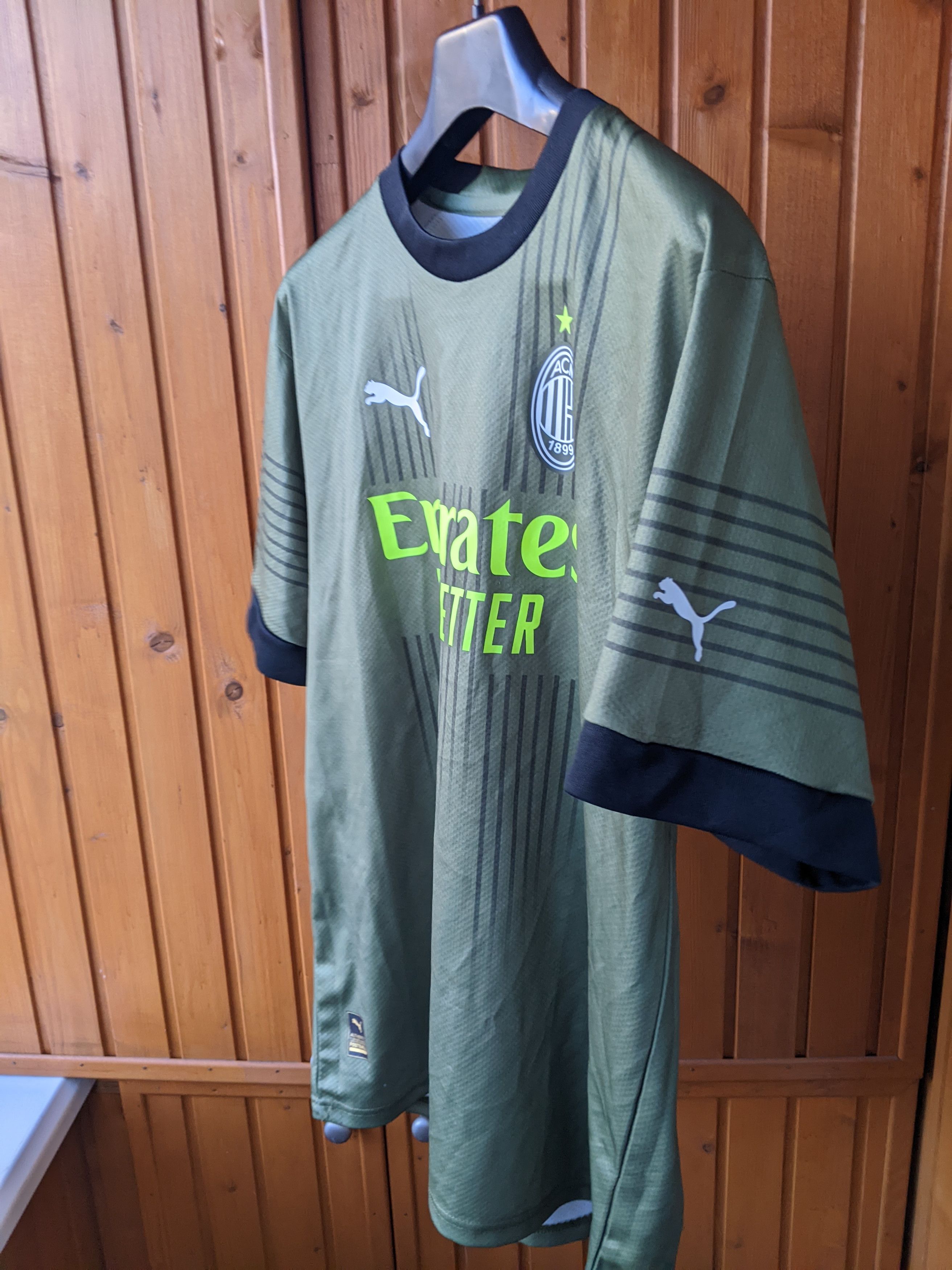 Puma Puma ACM Milan Fly Emirates Soccer Jersey 2022/2023 football Size US XL / EU 56 / 4 - 3 Thumbnail