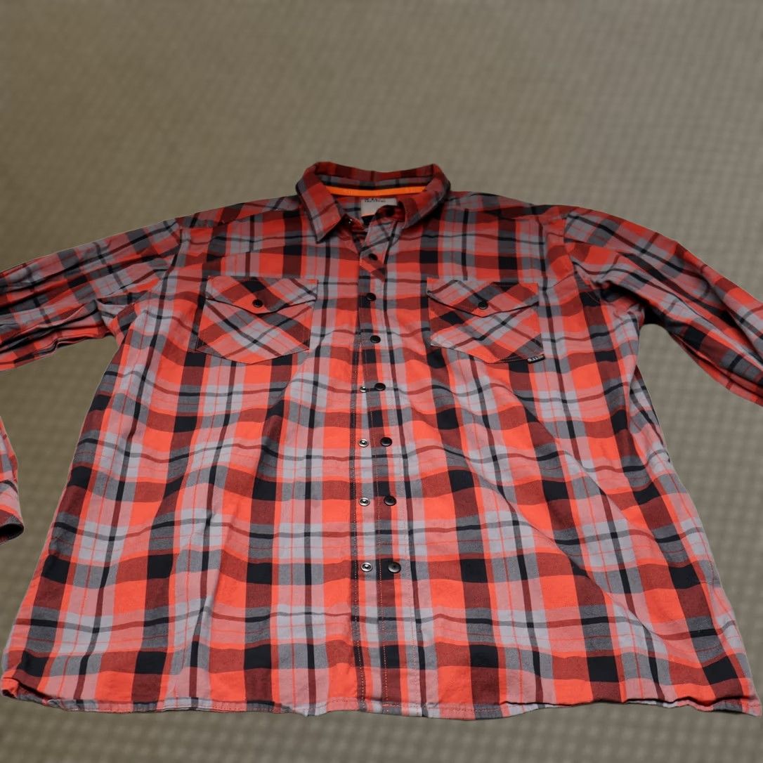 Vintage 5.11 Tactical Shirt Mens 2XL Red Plaid Snap Front Long Sleeve Workwear Hiking Shirt Size US XXL / EU 58 / 5 - 1 Thumbnail