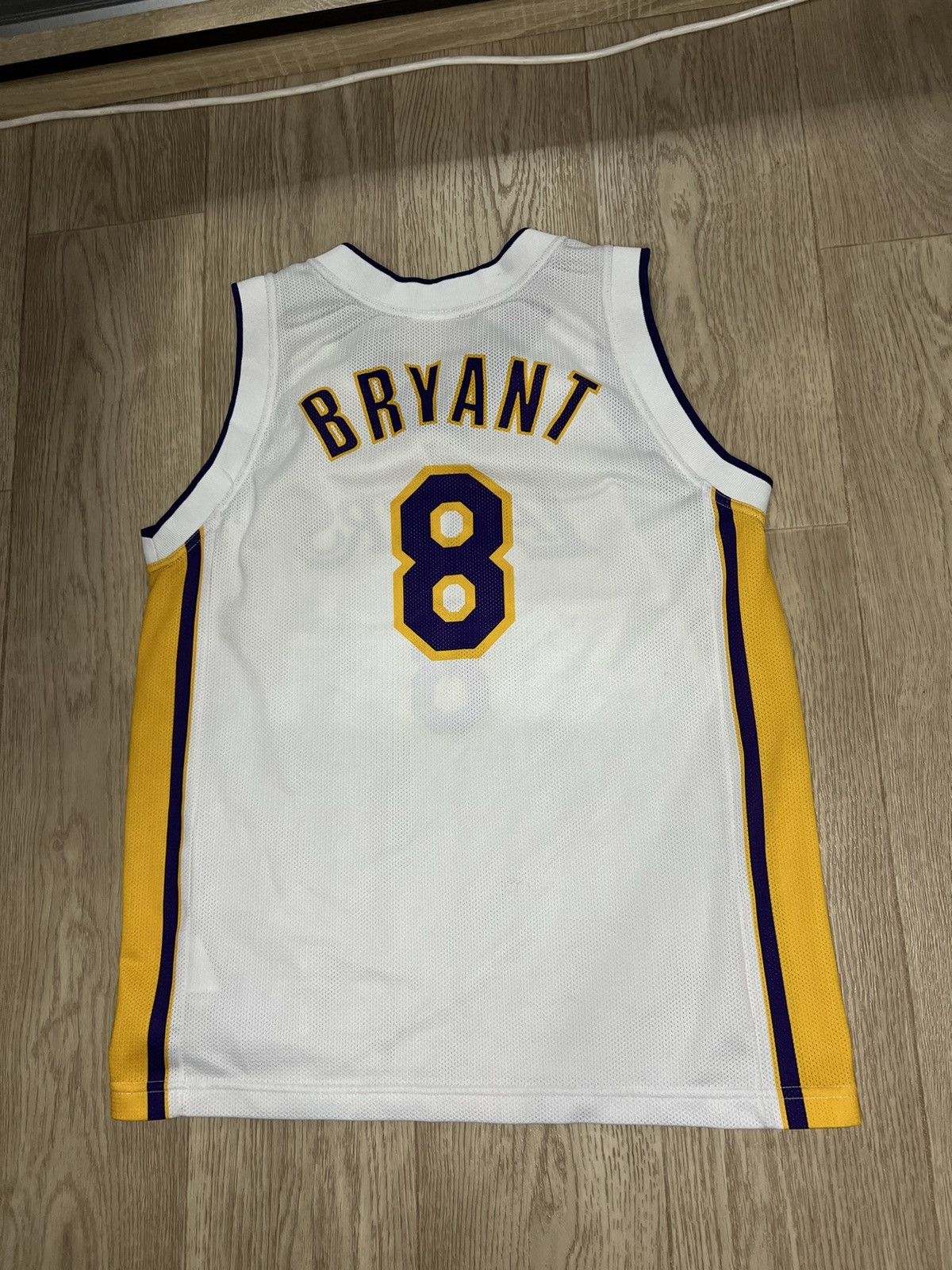 Champion × NBA Vintage Champion NBA Lakers #8 Jersey Tee Shirt Size US S / EU 44-46 / 1 - 2 Thumbnail