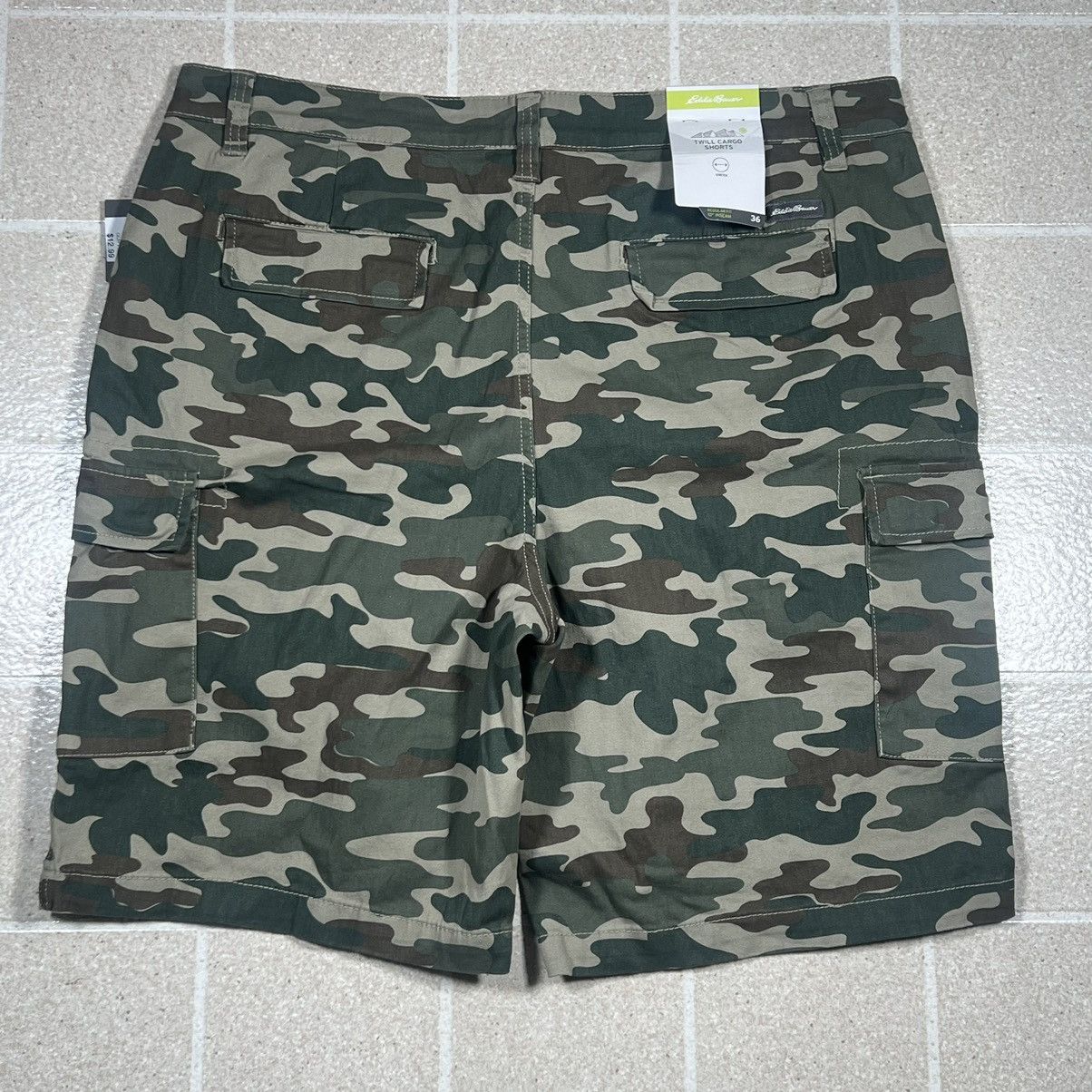Eddie Bauer Eddie Bauer Twill Cargo Shorts Mens 36 Green Camo Pockets Size US 36 / EU 52 - 3 Thumbnail