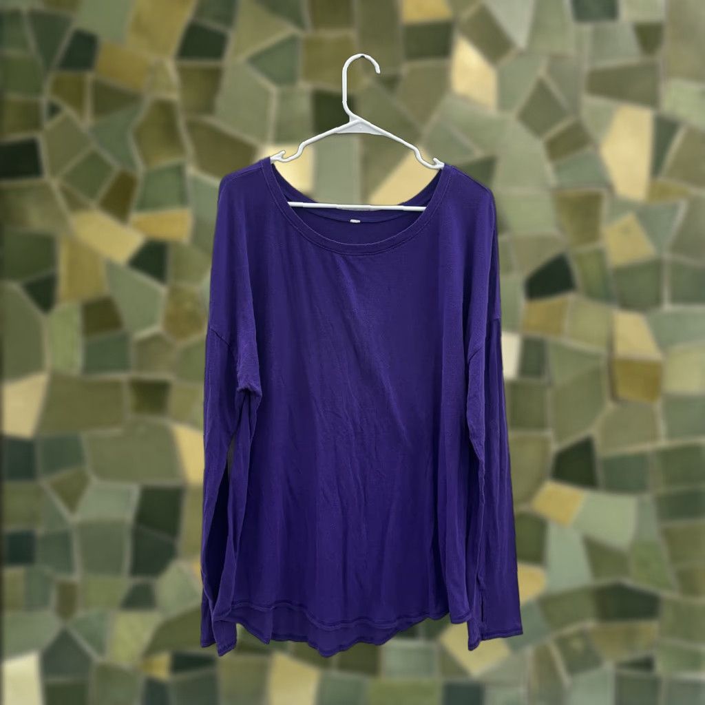 Under Armour Under Armour Womens Shirt Purple Long Sleeve Regular Fit Size M XS Unknown? No, Size M Size M / US 6-8 / IT 42-44 - 1 Thumbnail