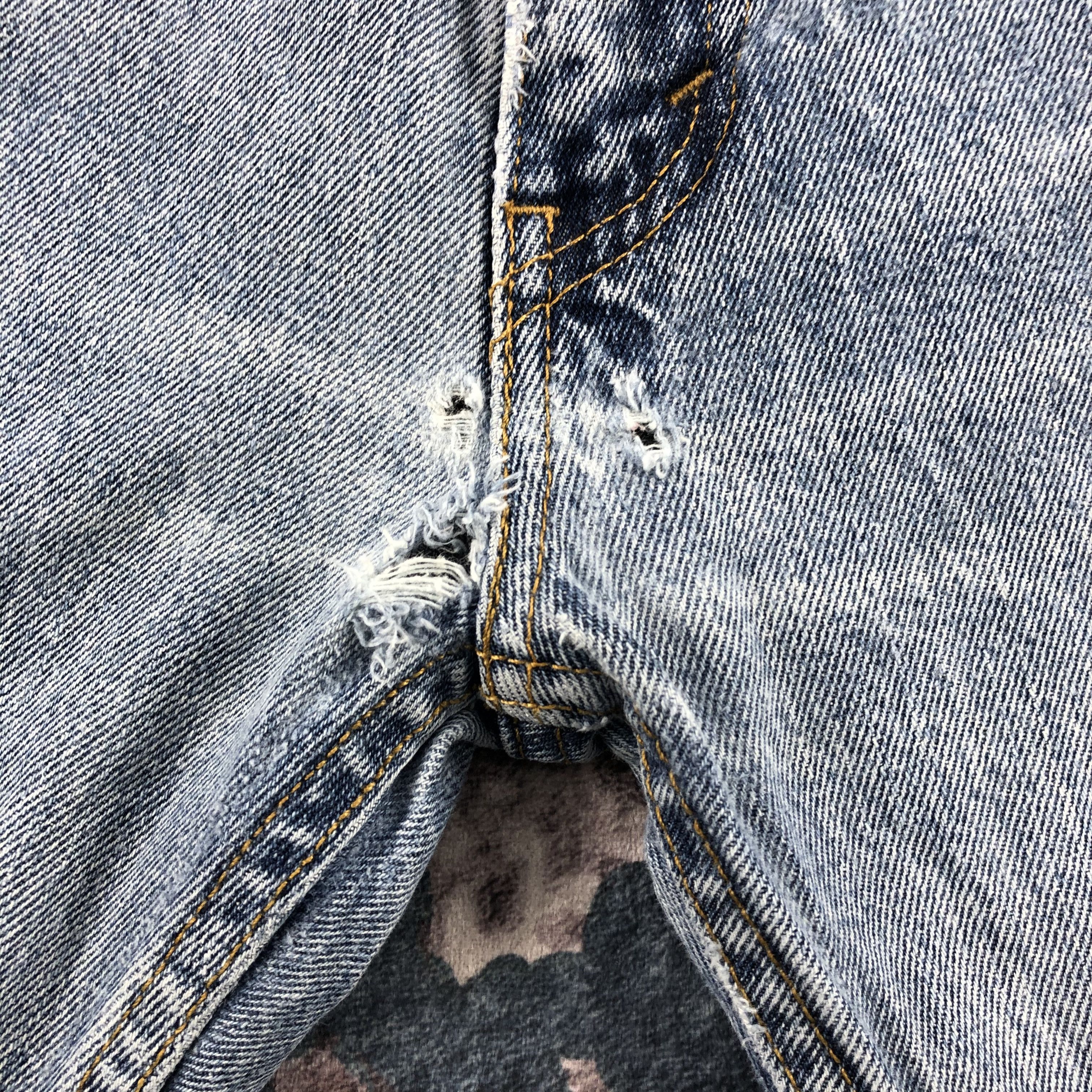 Levi's × Vintage Vintage Blue Wash Levis 505 Jeans-JM2533 Size US 33 - 14 Thumbnail