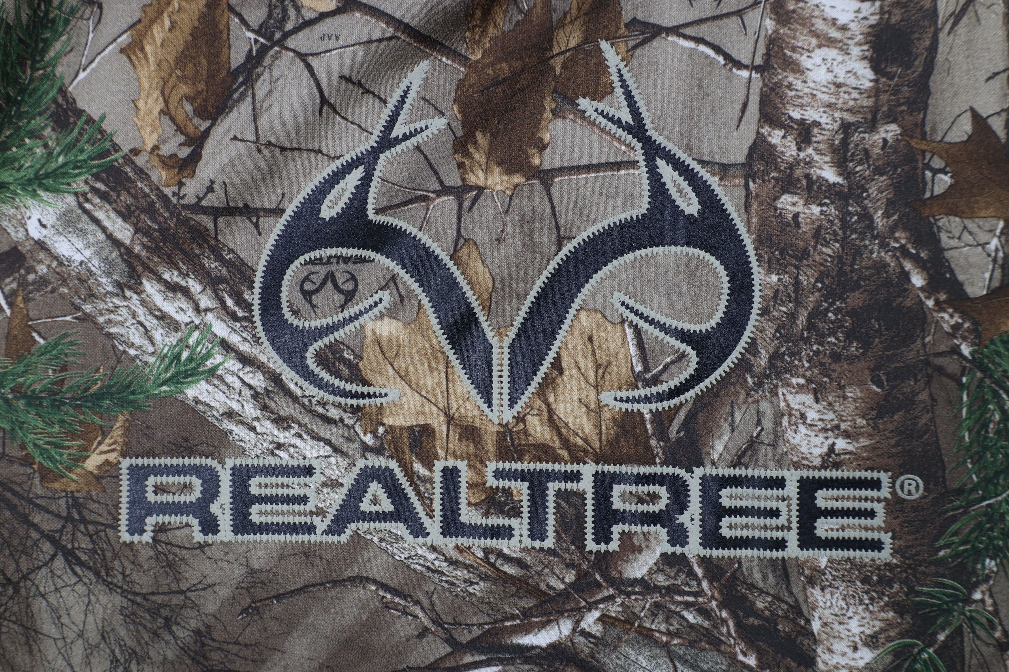 Vintage Vintage Y2K Streetwear Realtree Camouflage Hoodie Sweatshirt Size US XXL / EU 58 / 5 - 6 Thumbnail