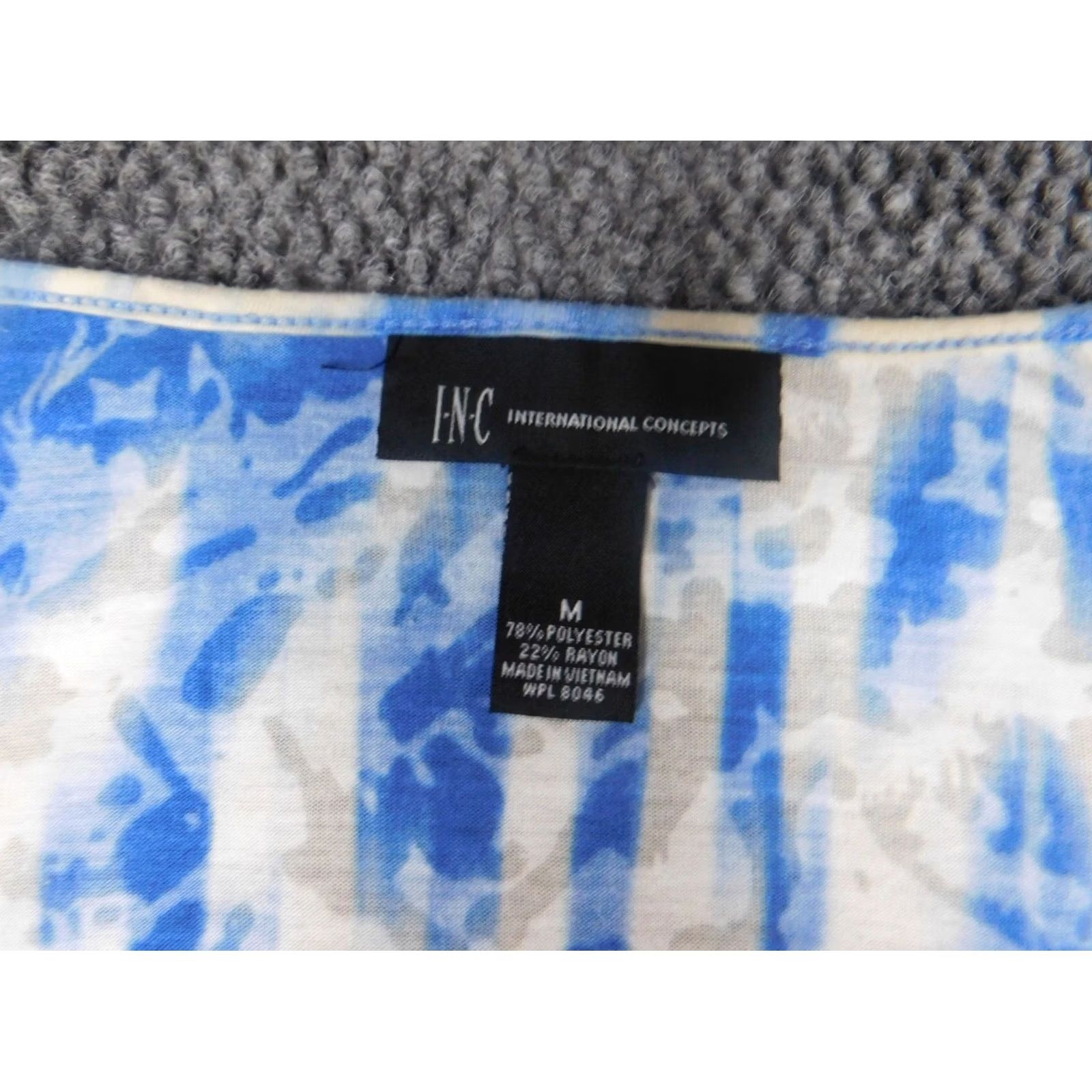 Vintage INC International Concepts Womens Blouse Medium Blue Pullover Knit Round Neck Casual Sleeveless Pleated Stretch Regular Modern Size M / US 6-8 / IT 42-44 - 4 Thumbnail