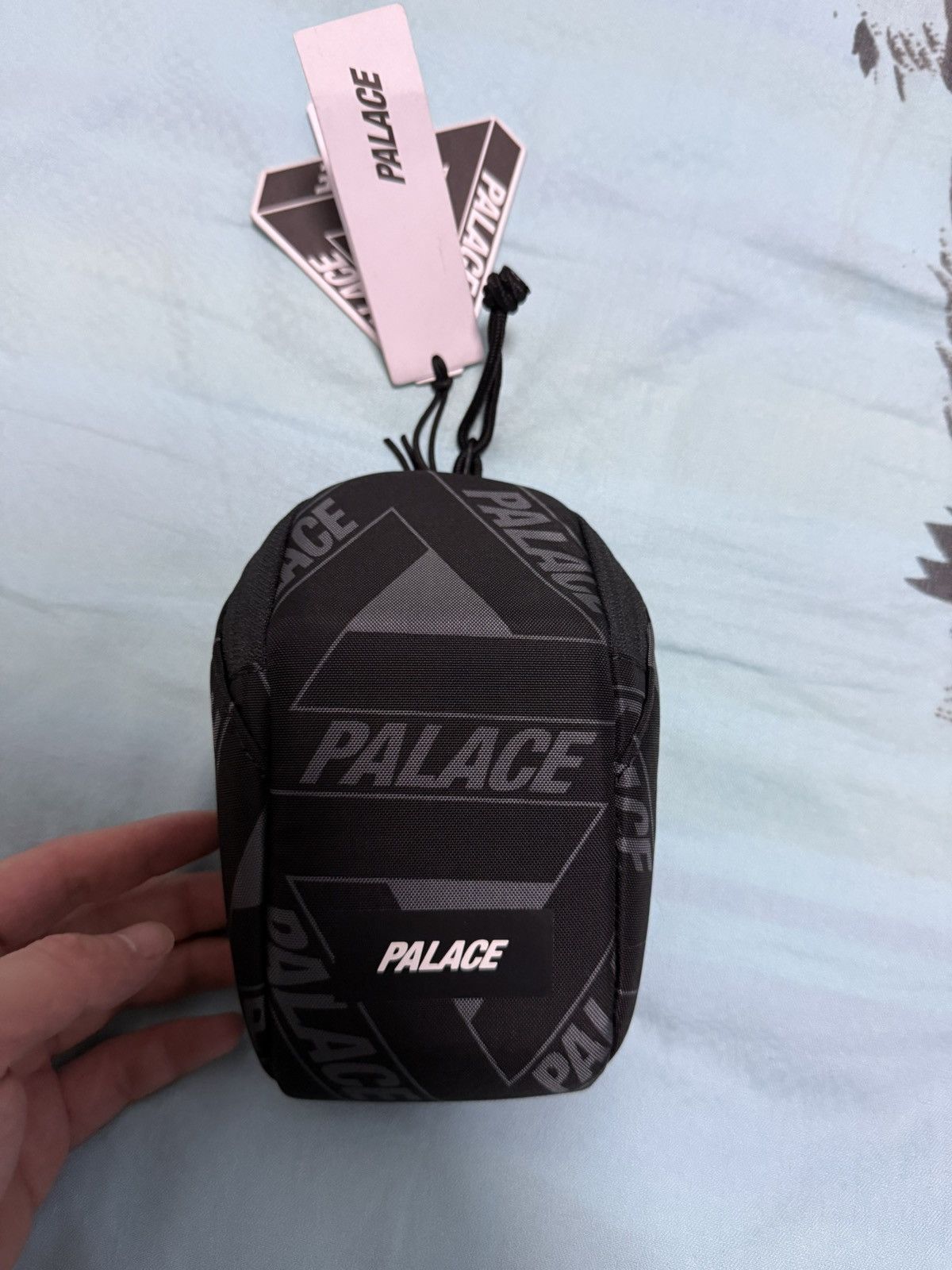 Palace Palace sling sack small bag grey black tri ferg Size ONE SIZE - 4 Thumbnail