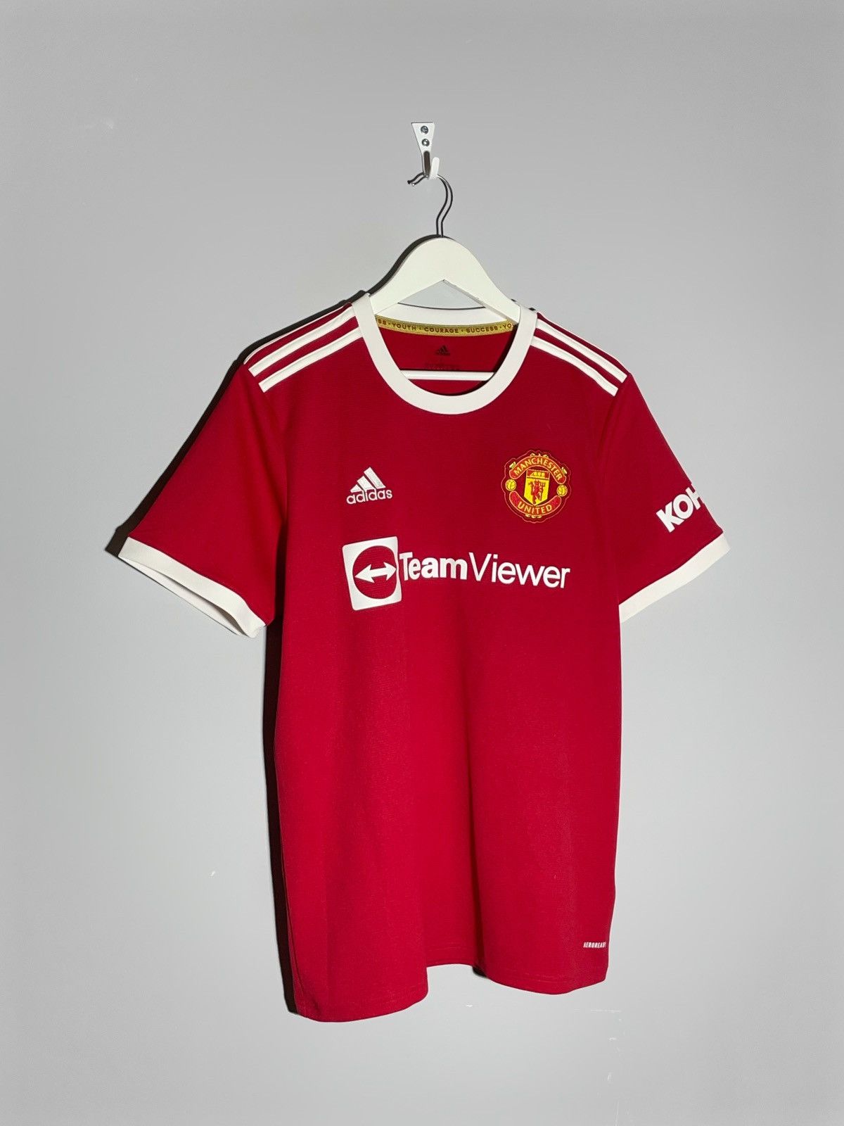 Adidas #7 Ronaldo Manchester United 2021/22 Adidas Football Shirt Size US L / EU 52-54 / 3 - 3 Thumbnail
