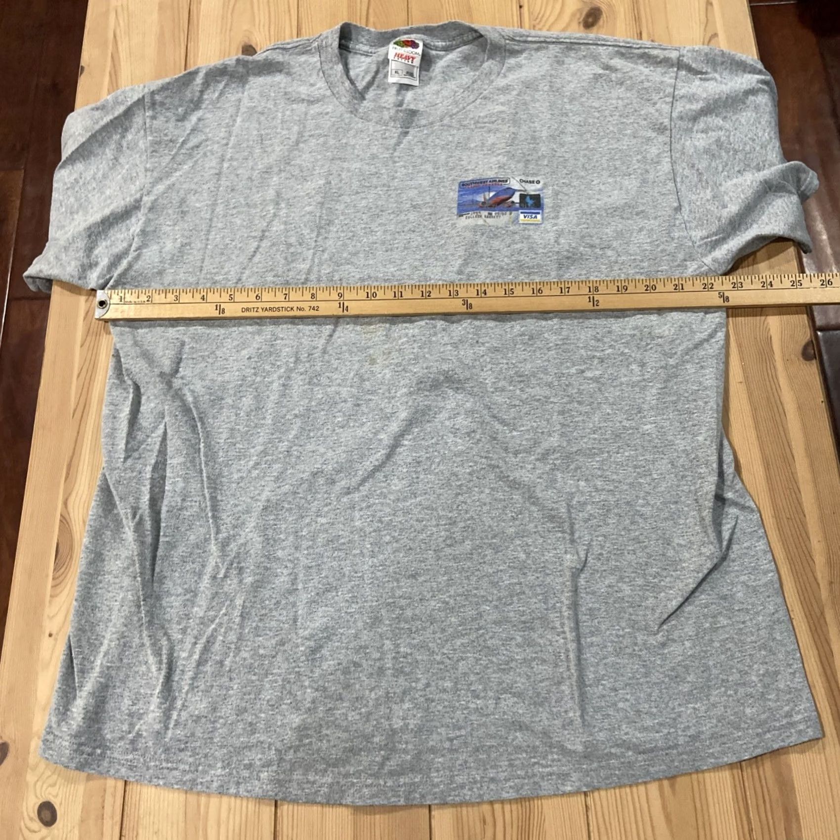Fruit Of The Loom VINTAGE Chase Bank Credit Card T Shirt XL Gray Short Sleeve Men XL USA USA Chase Bank Credit Card Theme T-Shirt Size US XL / EU 56 / 4 - 6 Thumbnail