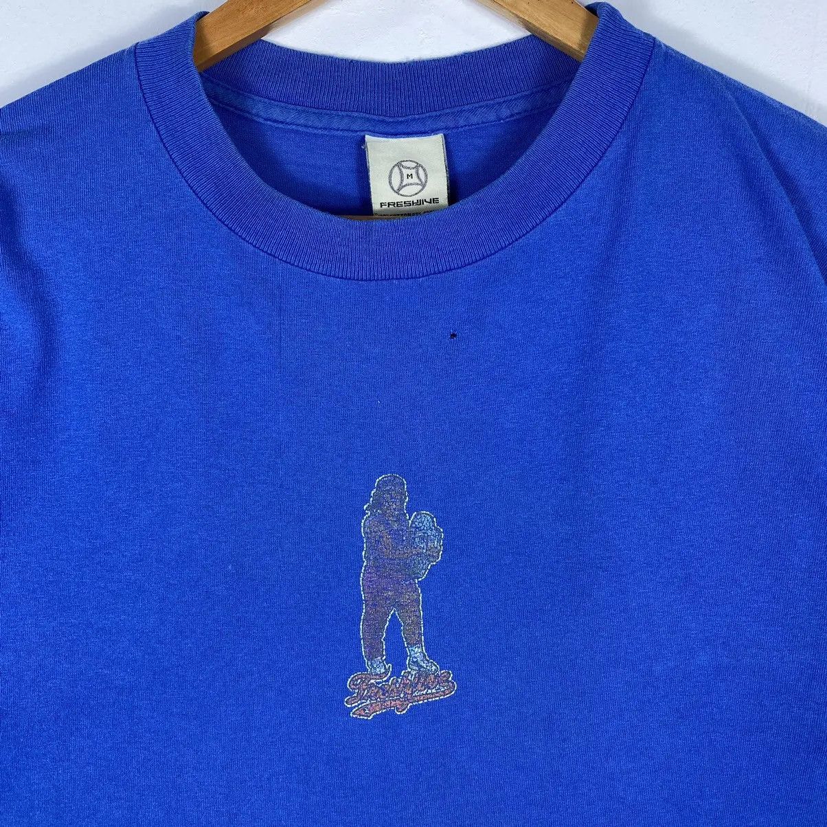 Freshjive Vintage 00's FRESHJIVE Faded Graphic Streetwear Skate Tee Size US M / EU 48-50 / 2 - 3 Thumbnail