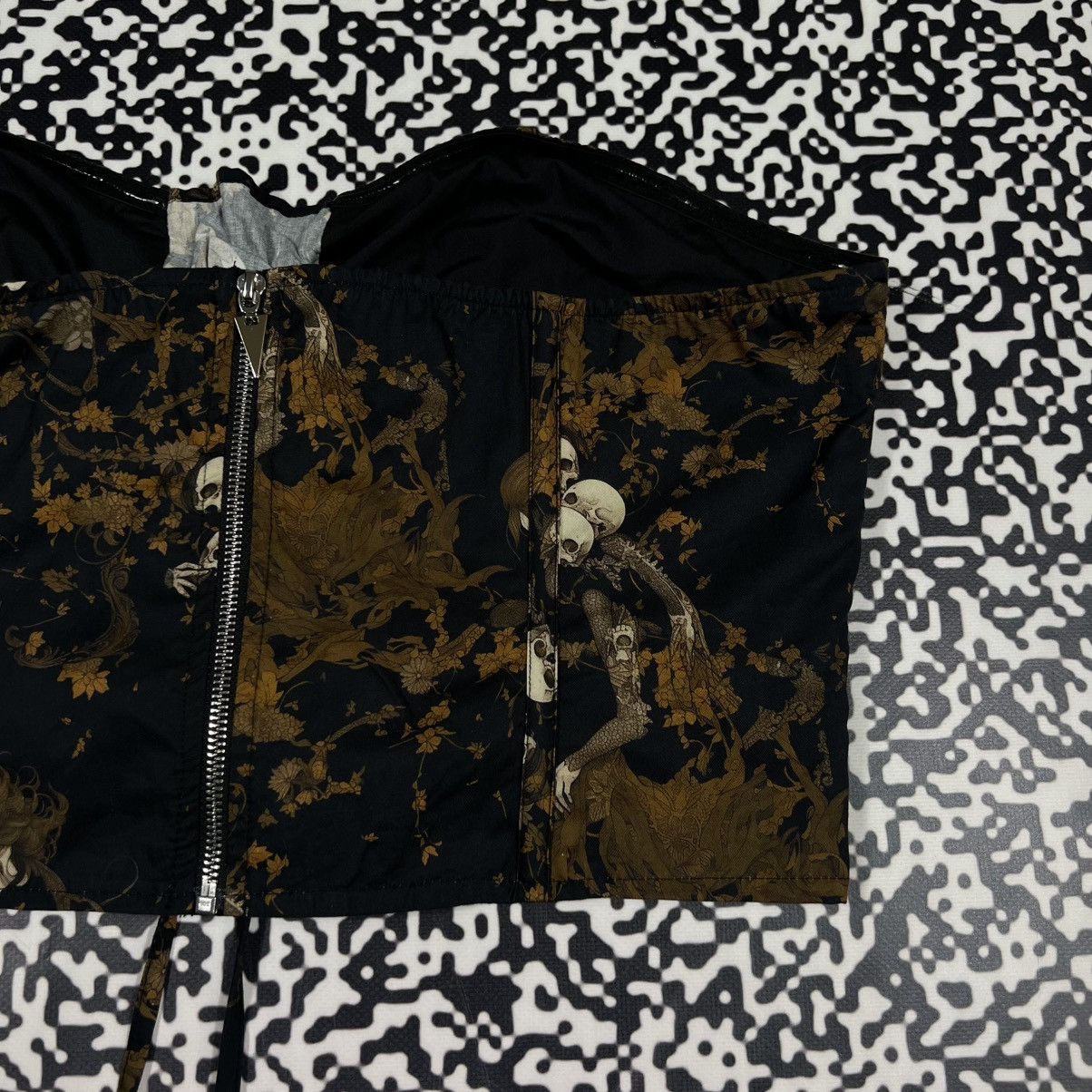 Disturbia Vintage Y2K Disturbia Gothic Skull Bones Japanese Tank Top Size XL / US 12-14 / IT 48-50 - 13 Thumbnail