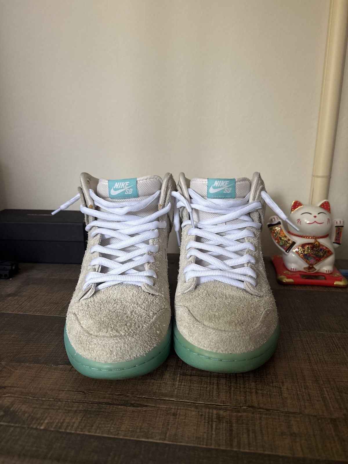 Nike Nike SB Dunk High “Chairman Bao” Size US 10.5 / EU 43-44 - 3 Thumbnail