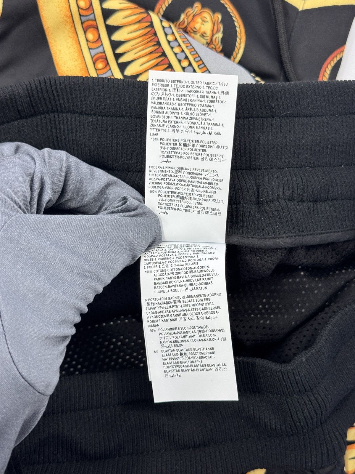 Kith × Versace GRECO SHORTS Size US 34 / EU 50 - 5 Thumbnail