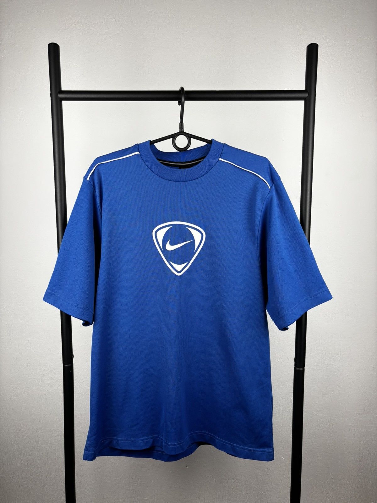 Other Nike vintage big logo t shirt size L Size US L / EU 52-54 / 3 - 1 Thumbnail