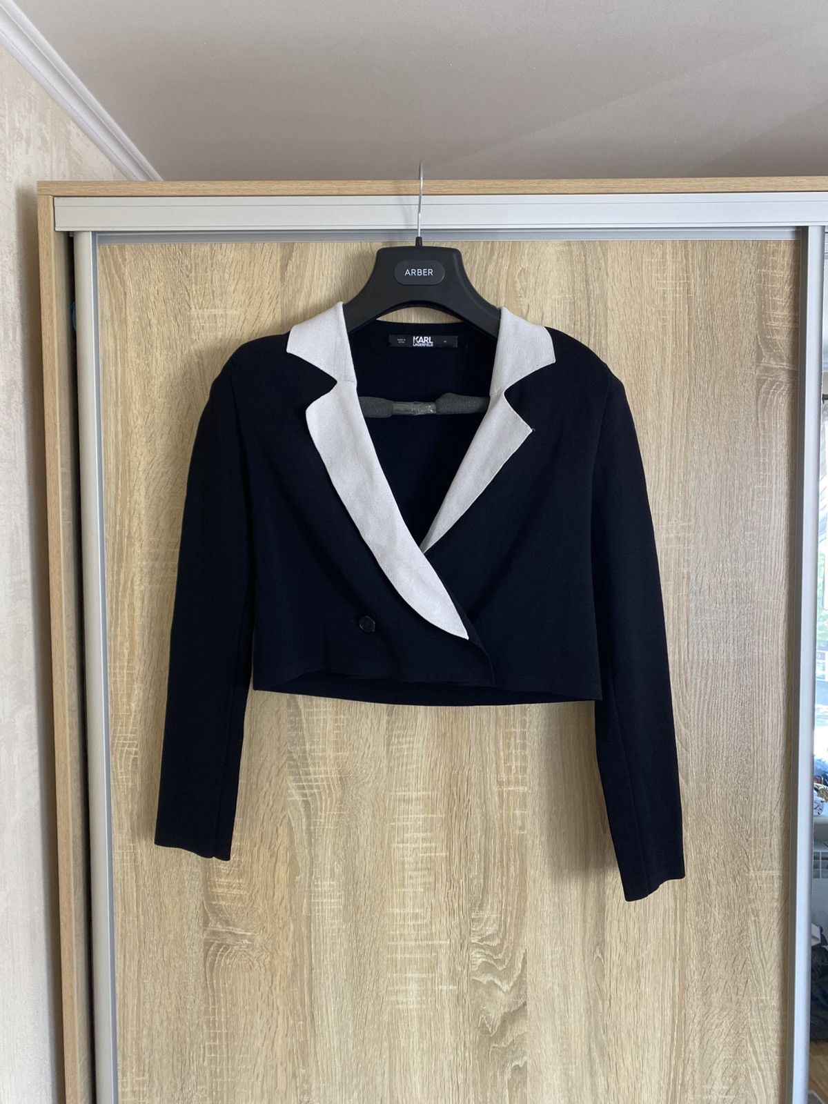 Karl Lagerfeld 🔥 2023 Karl Lagerfeld Cropped Tailored Cardigan Blazer Black Size XS / US 0-2 / IT 36-38 - 4 Thumbnail