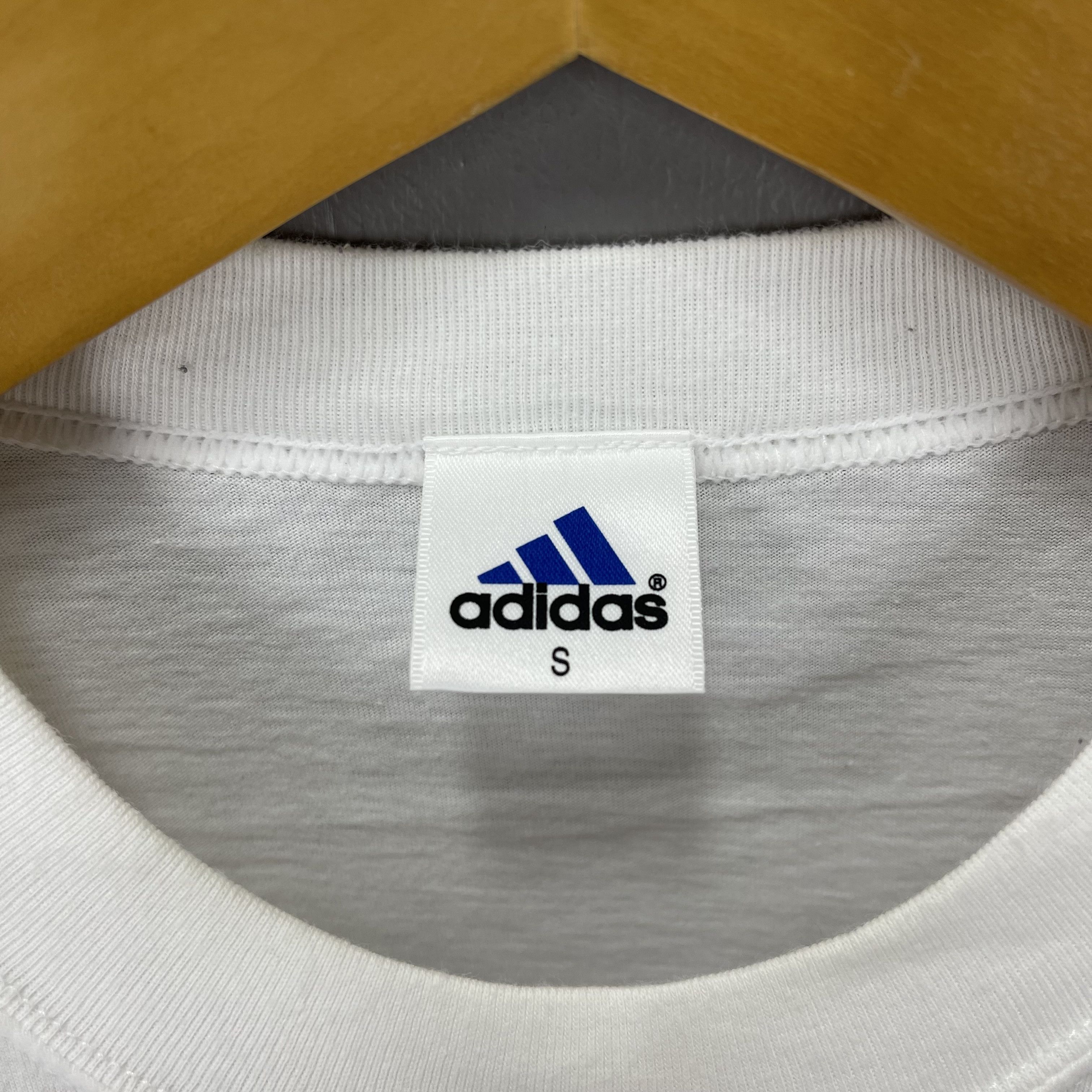 Adidas Vintage ADIDAS x COERVER COACHING Crew Neck T Shirt #1735/06 Size US S / EU 44-46 / 1 - 5 Thumbnail