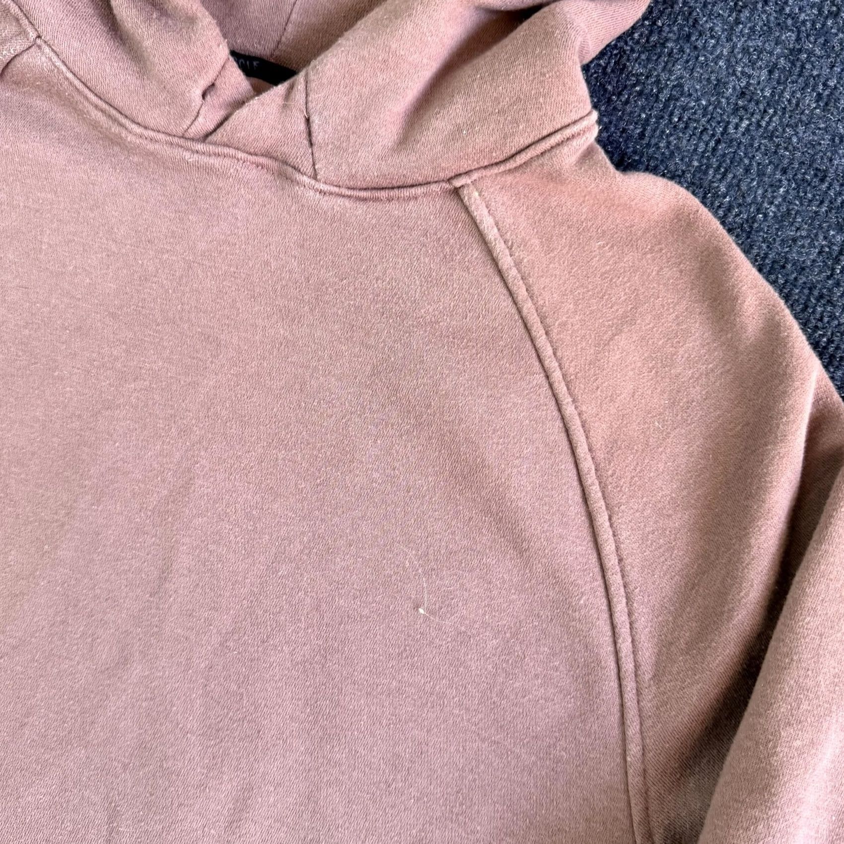 Kenneth Cole Kenneth Cole Hoodie Mens L Brown Fleece Pullover Solid Casual Sweatshirt Size US L / EU 52-54 / 3 - 2 Thumbnail