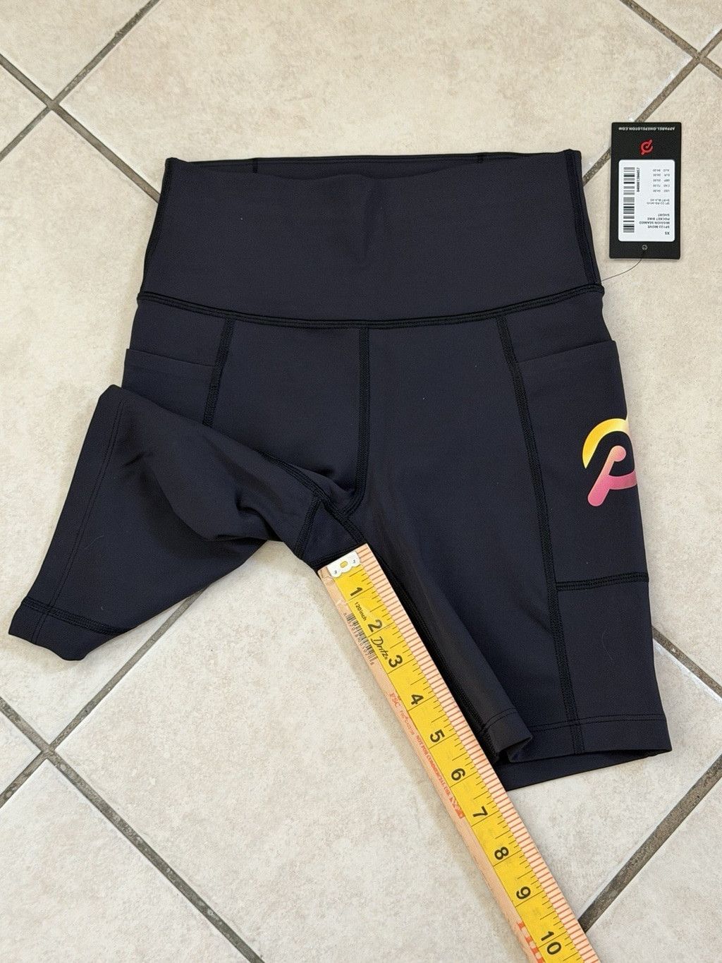 Peloton PELOTON MOVE MISSION SEAMED BIKER SHORT 6” BLACK SIZE XS Size 26" / US 2 / IT 38 - 3 Thumbnail