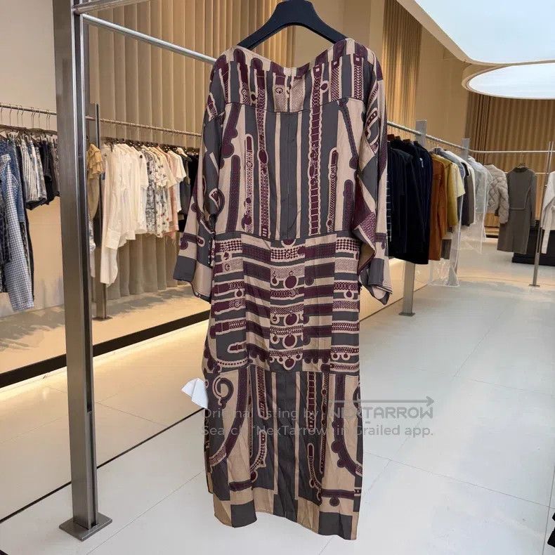 Hermes Hermes Vintage V-neck Short Sleeve Silk Dress Size XS / US 0-2 / IT 36-38 - 2 Thumbnail