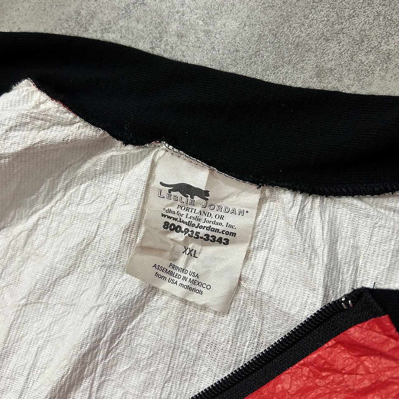 Vintage SEATTLE TO PORTLAND 1979-1999 20TH ANNIVESARY PAPER JACKET Size US XXL / EU 58 / 5 - 10 Thumbnail