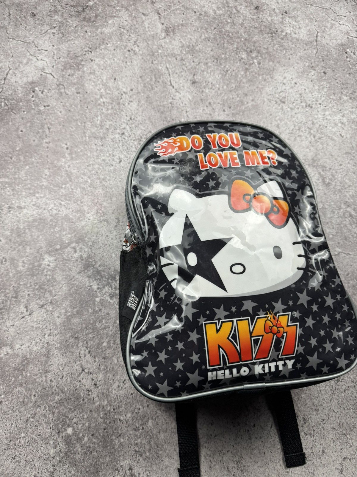 Japanese Brand VINTAGE SANRIO HELLO KITTY 2000s KISS PRINT MINI BACKPACK Size ONE SIZE - 4 Thumbnail