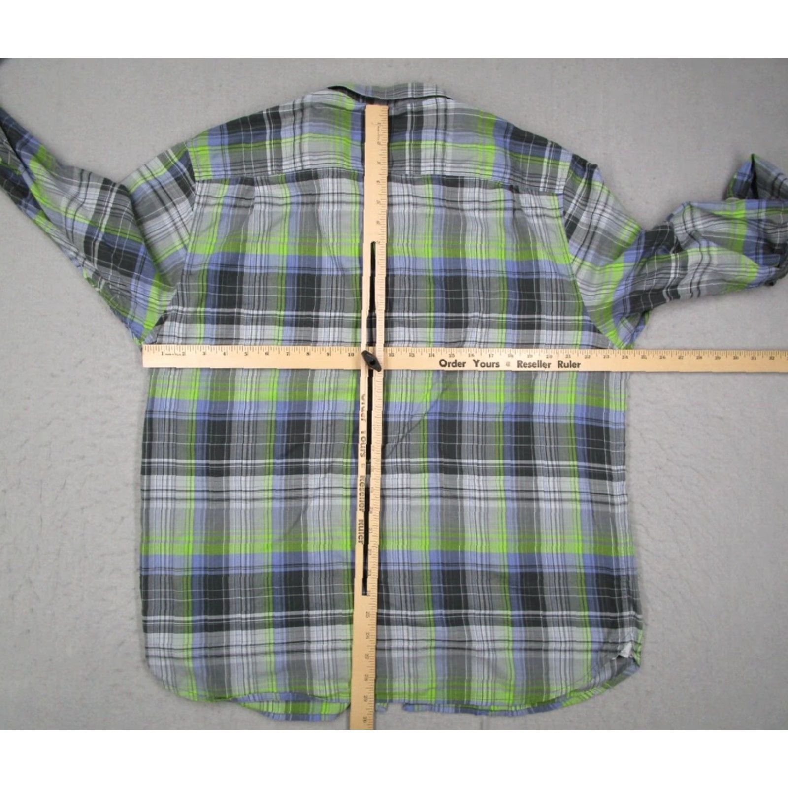 Tommy Bahama VINTAGE Tommy Bahama Men's Shirt XL Gray Plaid Long Sleeve Button-Up Casual Lifestyle Size US XL / EU 56 / 4 - 7 Thumbnail