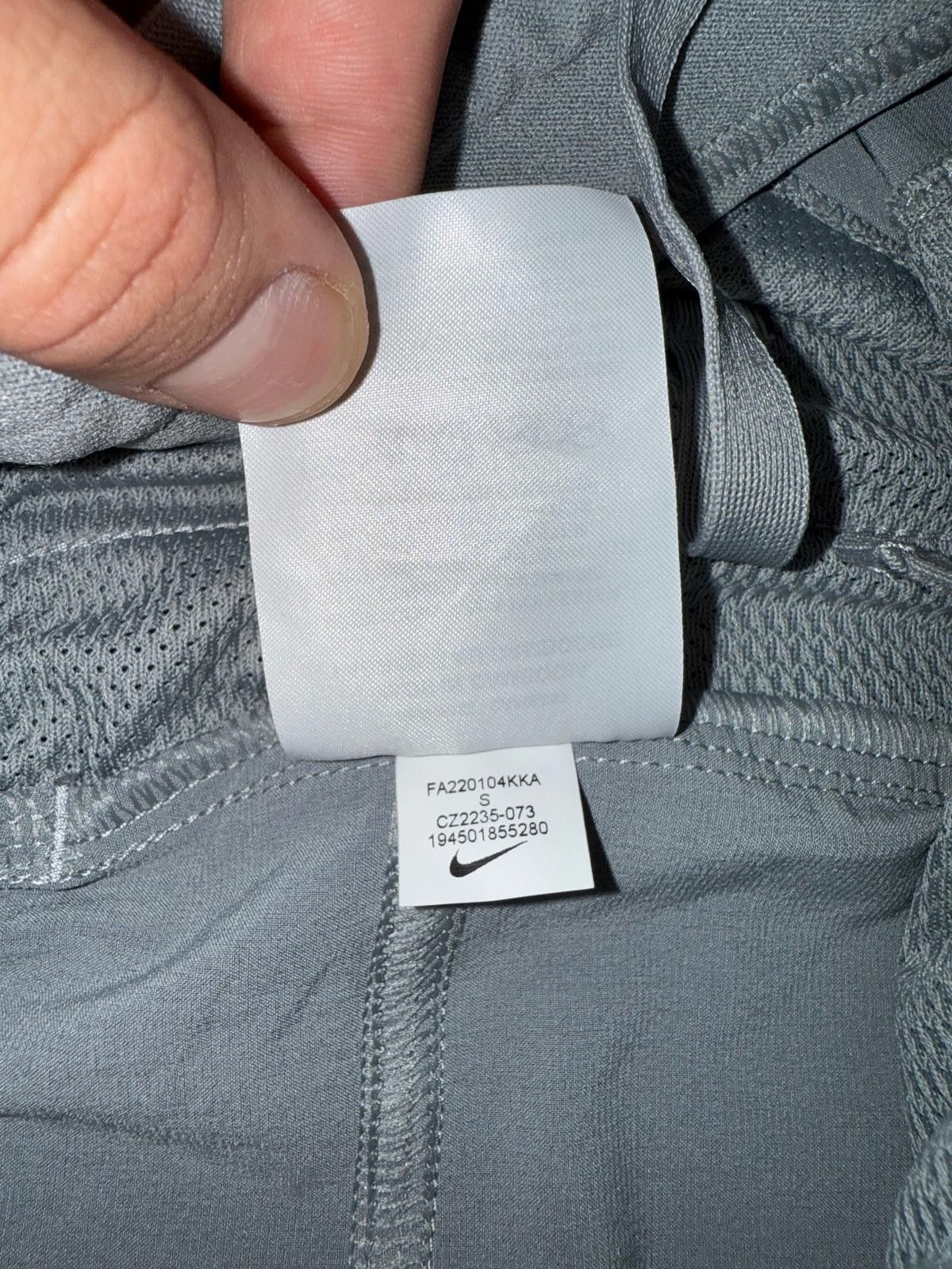 Nike Men's Nike Yoga Dri-FIT Training Athletic Shorts Size US 32 / EU 48 - 11 Thumbnail