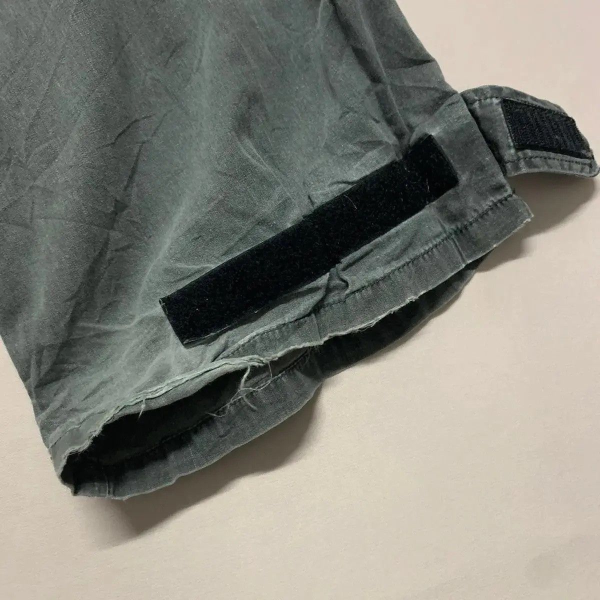 Japanese Brand RARE! 3D POCKET Tough Utility MultiPocket Bondage Cargo Pant Size US 33 - 14 Thumbnail