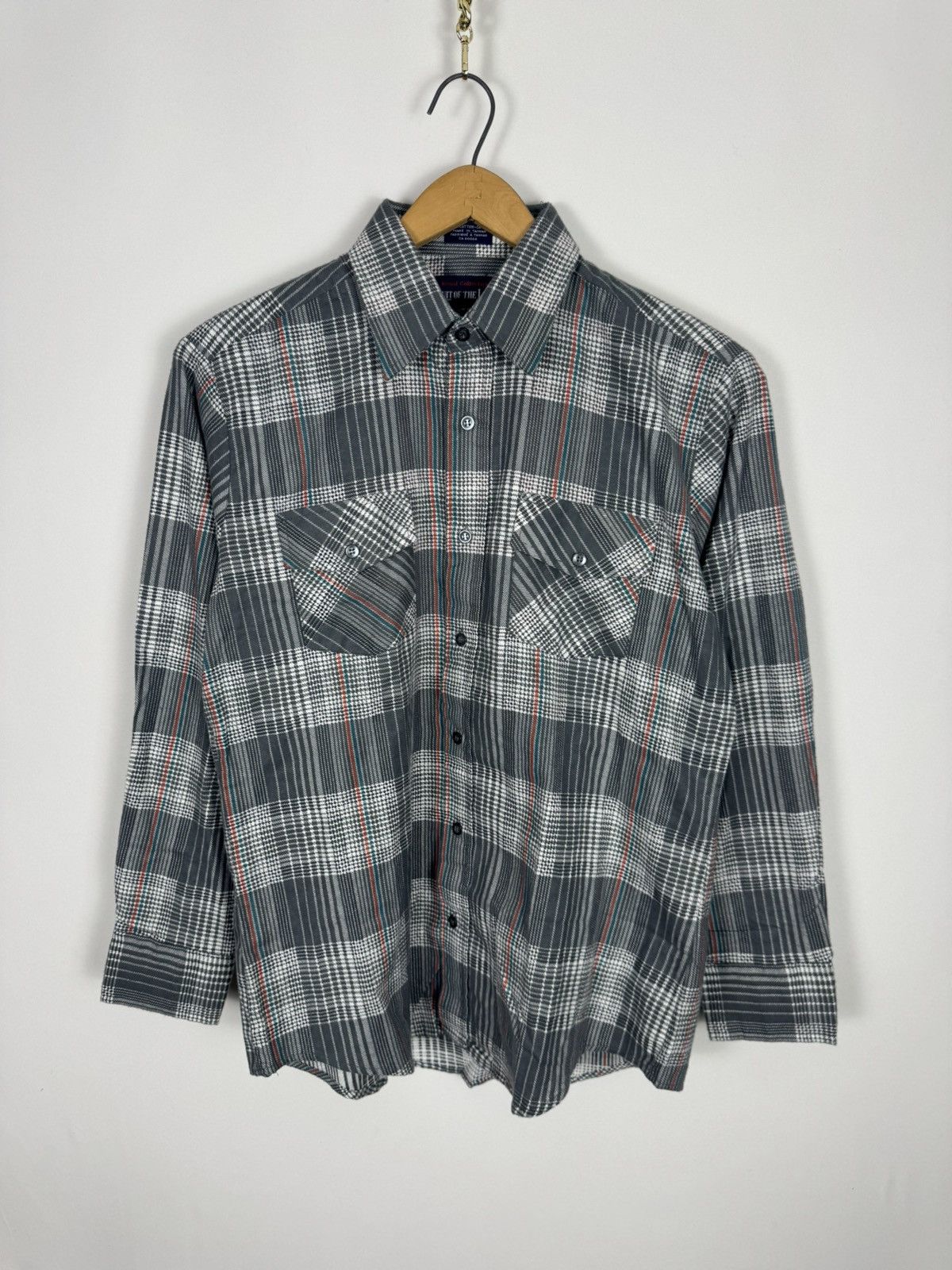Fruit Of The Loom Vintage 1990s Fruit Of The Loom Button Shirt Size US M / EU 48-50 / 2 - 2 Thumbnail