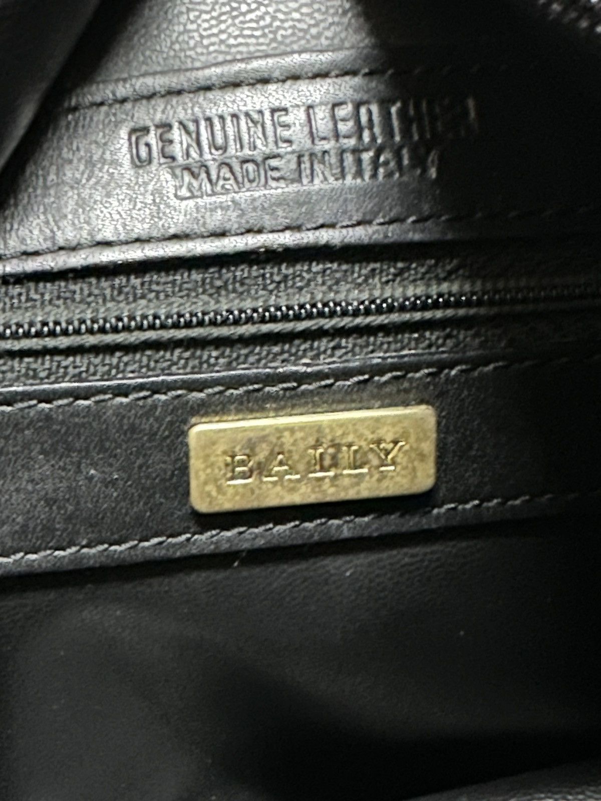 Bally Bally 3 ways leather bag expandable vintage Size ONE SIZE - 9 Thumbnail
