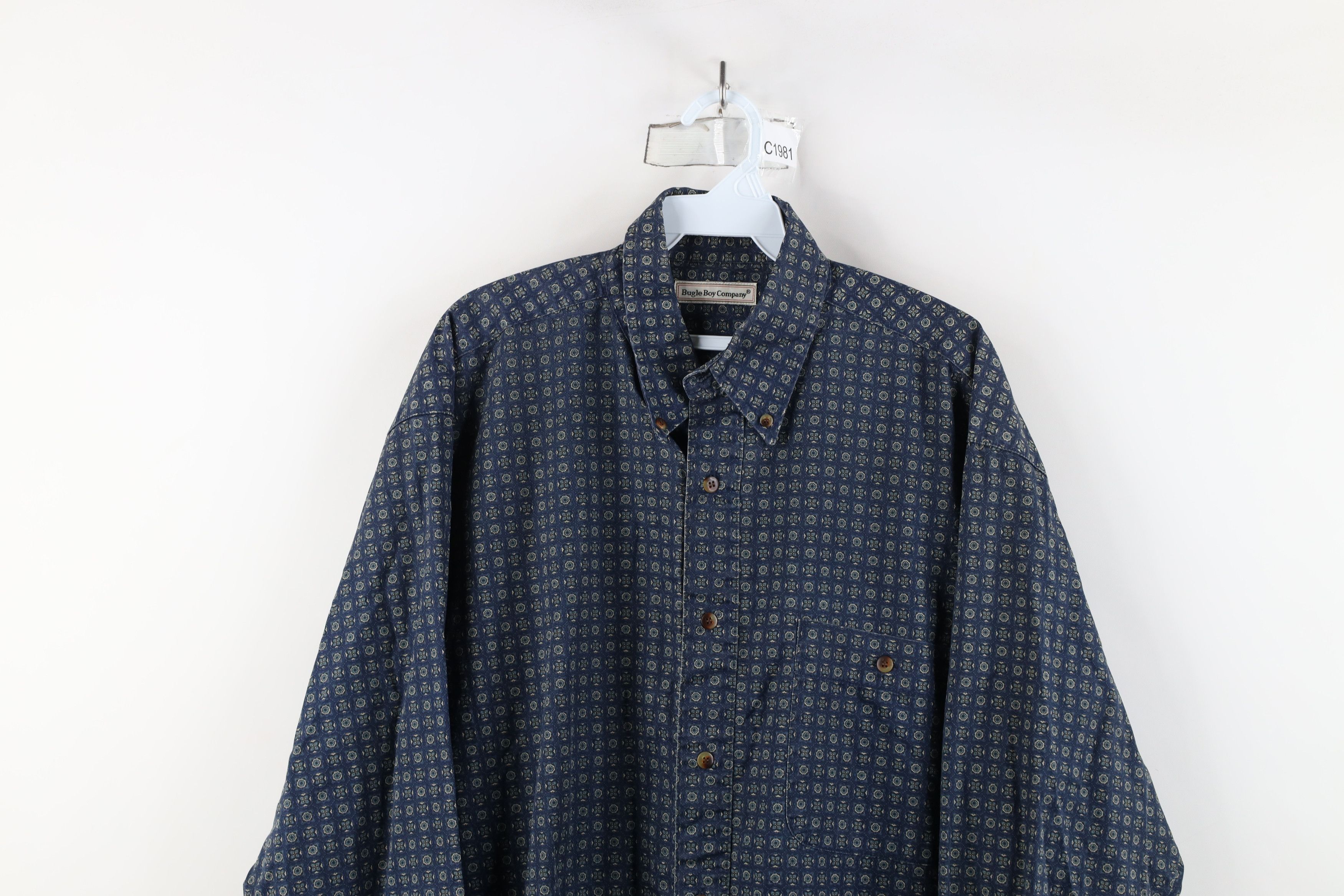 Vintage Vintage 90s Streetwear Geometric Collared Button Down Shirt Size US L / EU 52-54 / 3 - 2 Thumbnail
