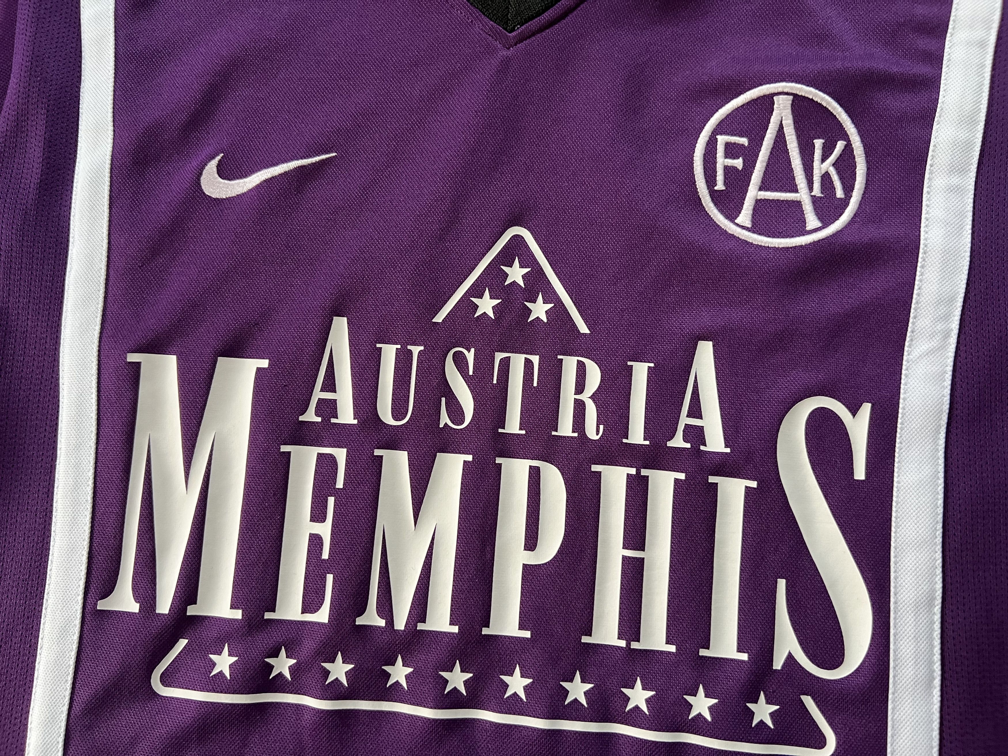 Nike Vintage Nike Austria Wien Home Shirt #19 Gilewicz 2000-2002 Size US S / EU 44-46 / 1 - 5 Thumbnail