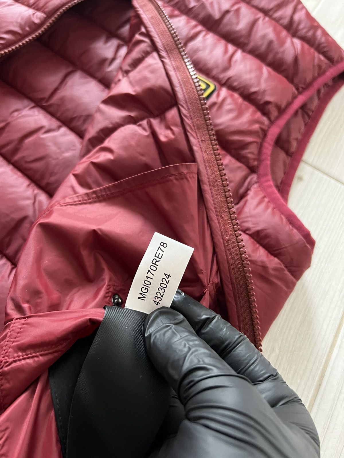 Barbour Barbour International Essential Gilet Wine Red FIBREDOWN XL Size US XL / EU 56 / 4 - 15 Thumbnail
