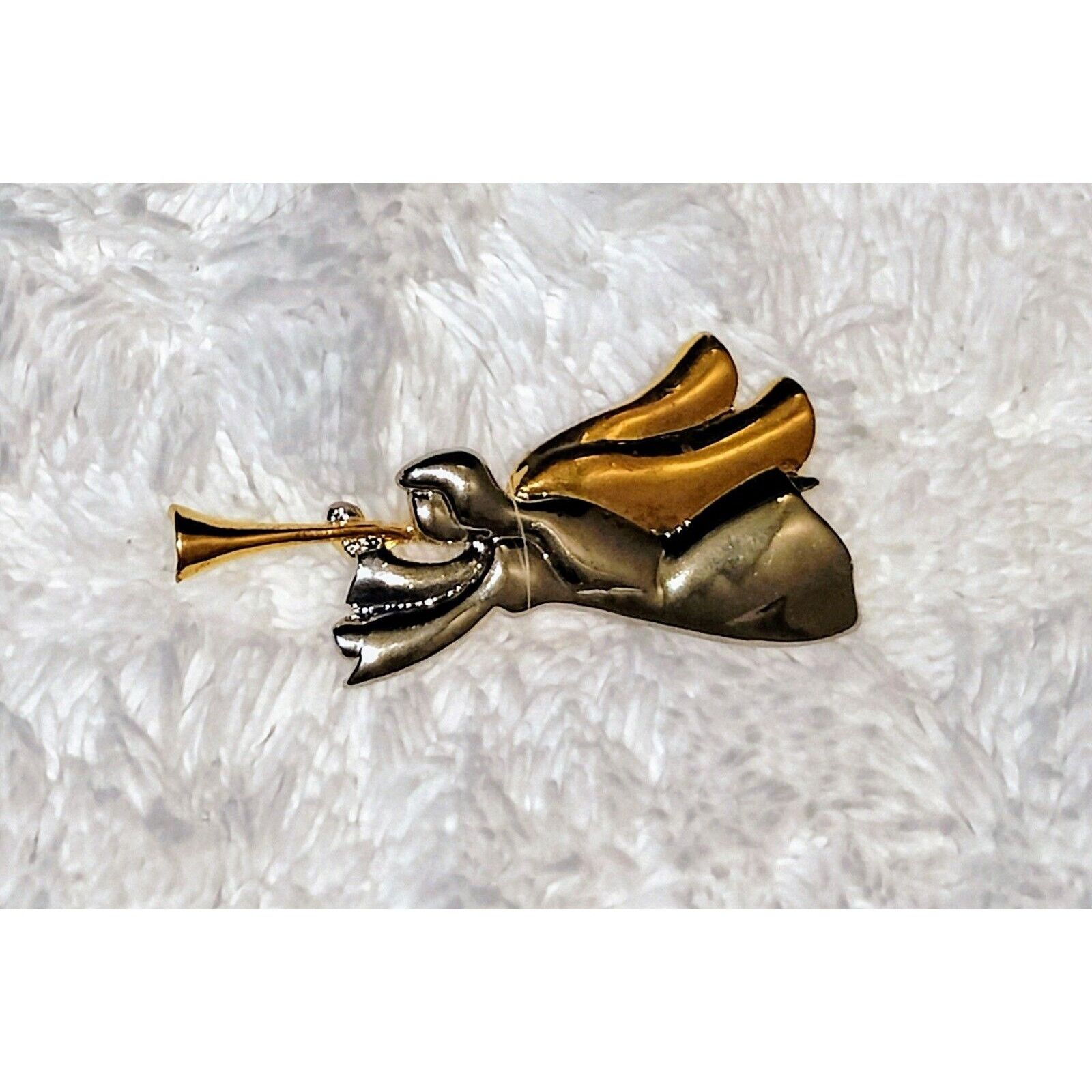 Liz Claiborne Liz Claiborne Angel Brooch Blowing Horn Silvertone Metal Pin Size ONE SIZE - 11 Thumbnail