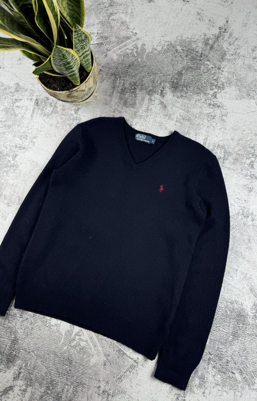 Polo Ralph Lauren 90S Polo Ralph Lauren Lambs Wool V-Neck Old Money Sweater Size US L / EU 52-54 / 3 - 3 Thumbnail
