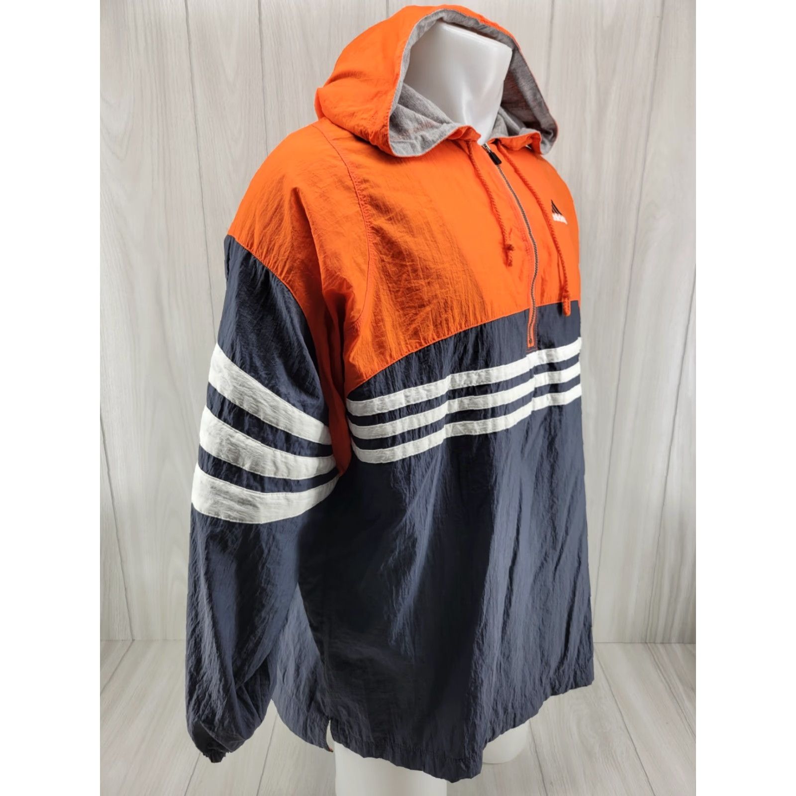 Adidas VINTAGE Adidas Windbreaker Shirt Jacket 1/4 Zip Nylon Pullover Orange Gray L Mens Size US L / EU 52-54 / 3 - 4 Thumbnail