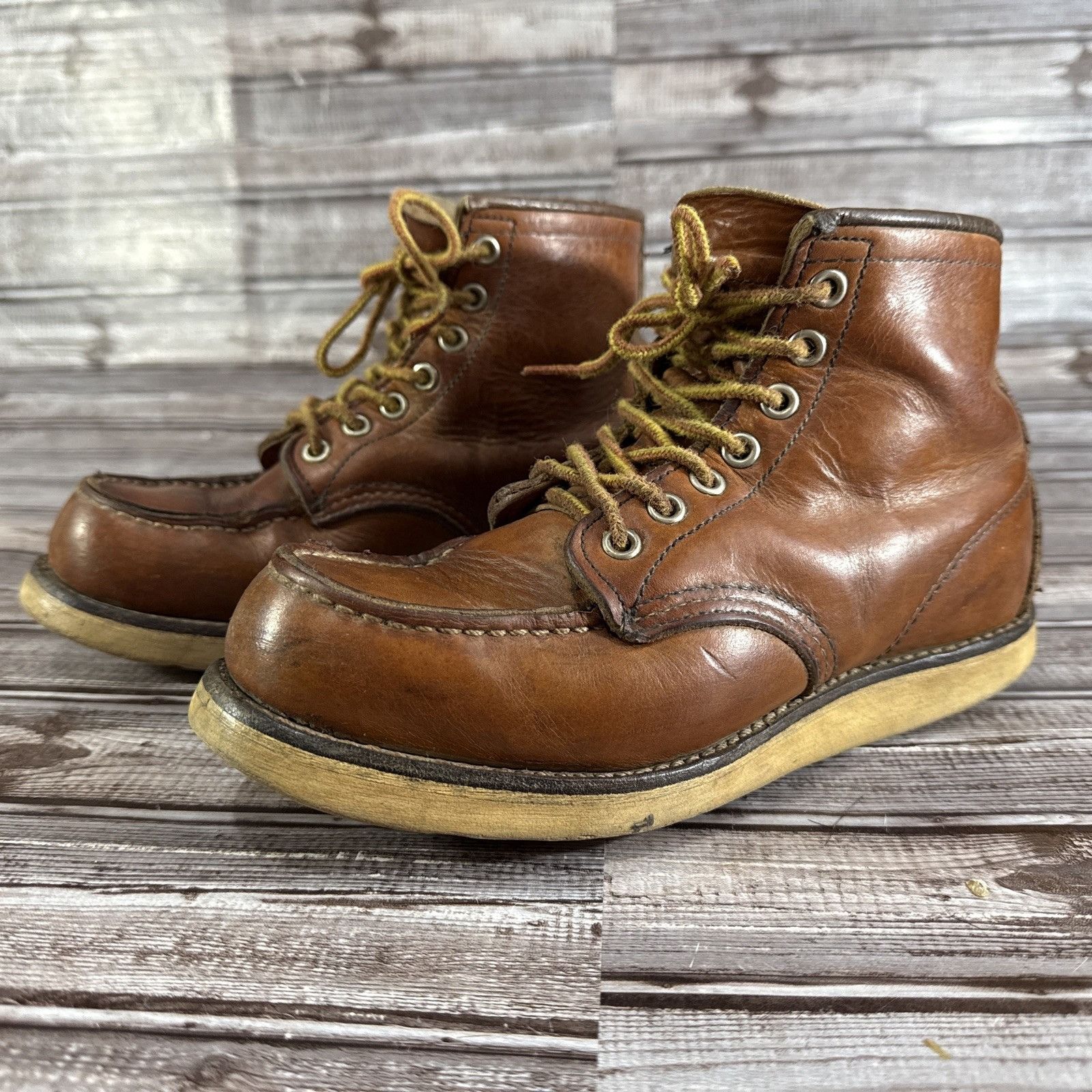 RED WING Size 9.5 Brown Distressed Leather Worker Boots Red Wing Red Wing Boots Leather Safety Steel Toe Work Boots  main image 4
