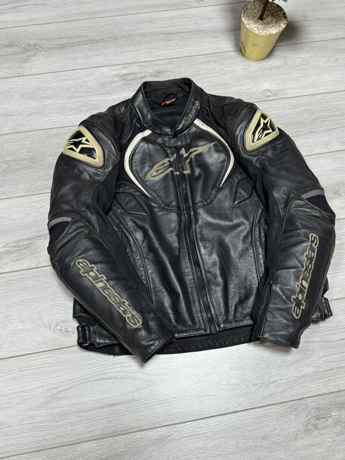 Alpinestars Alpinestars black leather racing jacket protection big logo Size US M / EU 48-50 / 2 - 3 Thumbnail