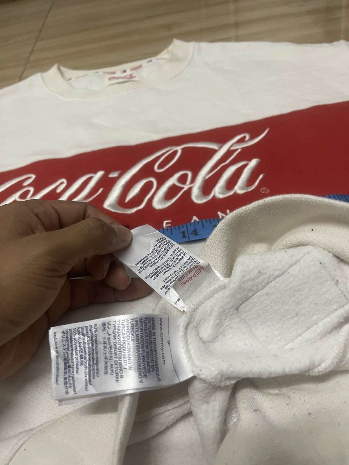 Coca Cola Vintage tommy hilfiger x coca cola Size US L / EU 52-54 / 3 - 4 Thumbnail