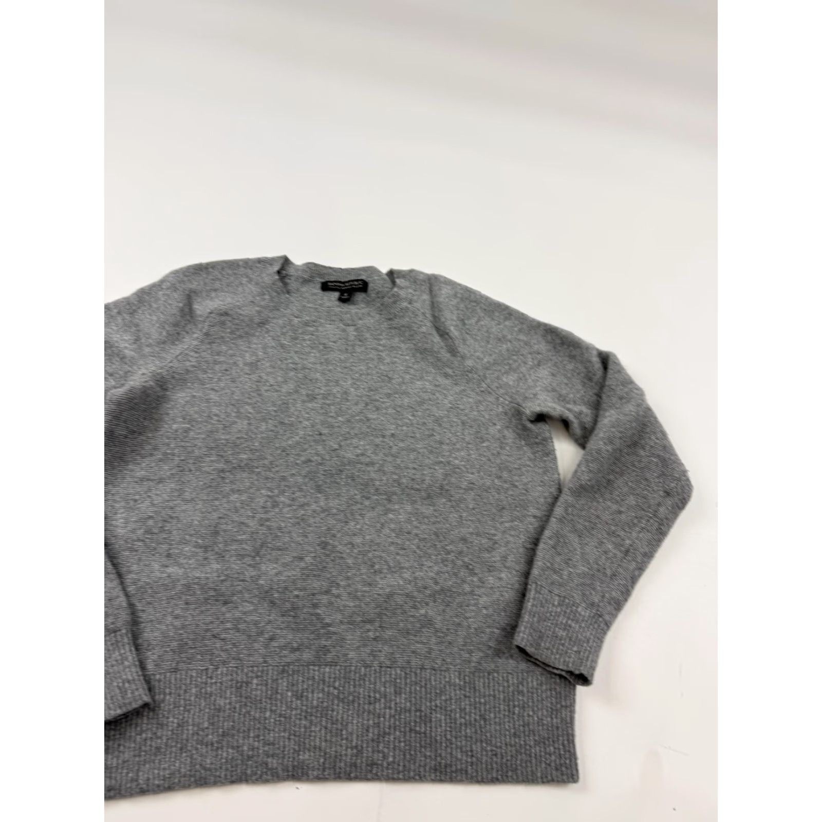 Banana Republic Banana Republic Sweater Womens Small Gray Italian Merino Wool Knit Pullover Size S / US 4 / IT 40 - 3 Thumbnail