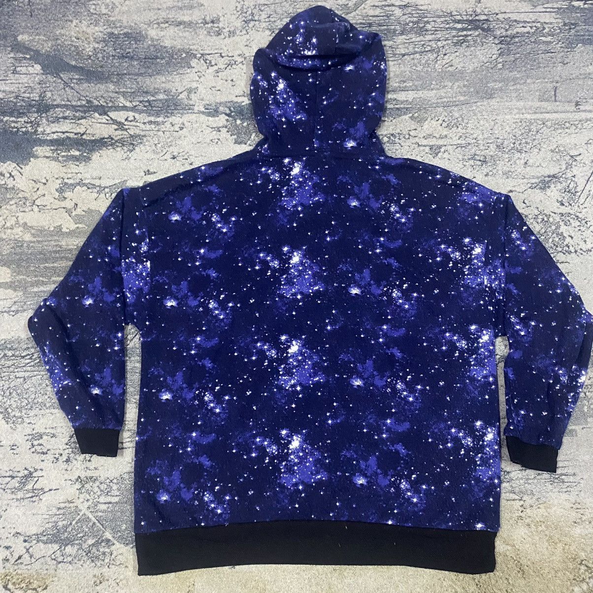 Anime × Cartoon Network × Vintage Vintage Minion Made Bello Galaxy Hoodie Pullover Size US M / EU 48-50 / 2 - 7 Thumbnail