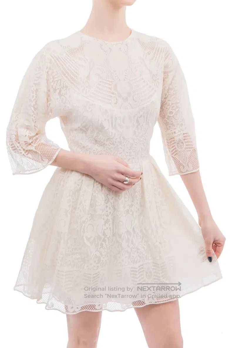 Valentino Valentino White lace mid-sleeved dress Size XS / US 0-2 / IT 36-38 - 1 Thumbnail