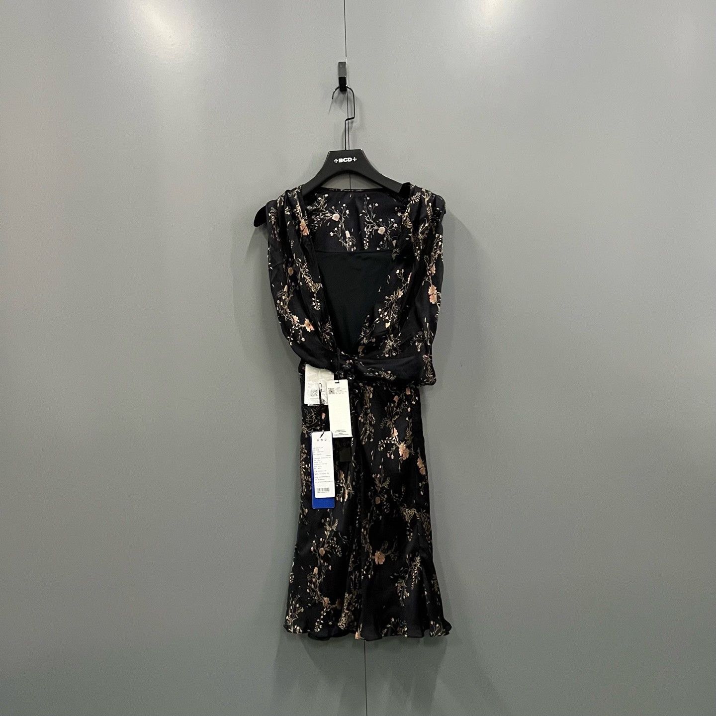 Burberry Burberry Floral Dress it_36 Women Size XS / US 0-2 / IT 36-38 - 1 Thumbnail