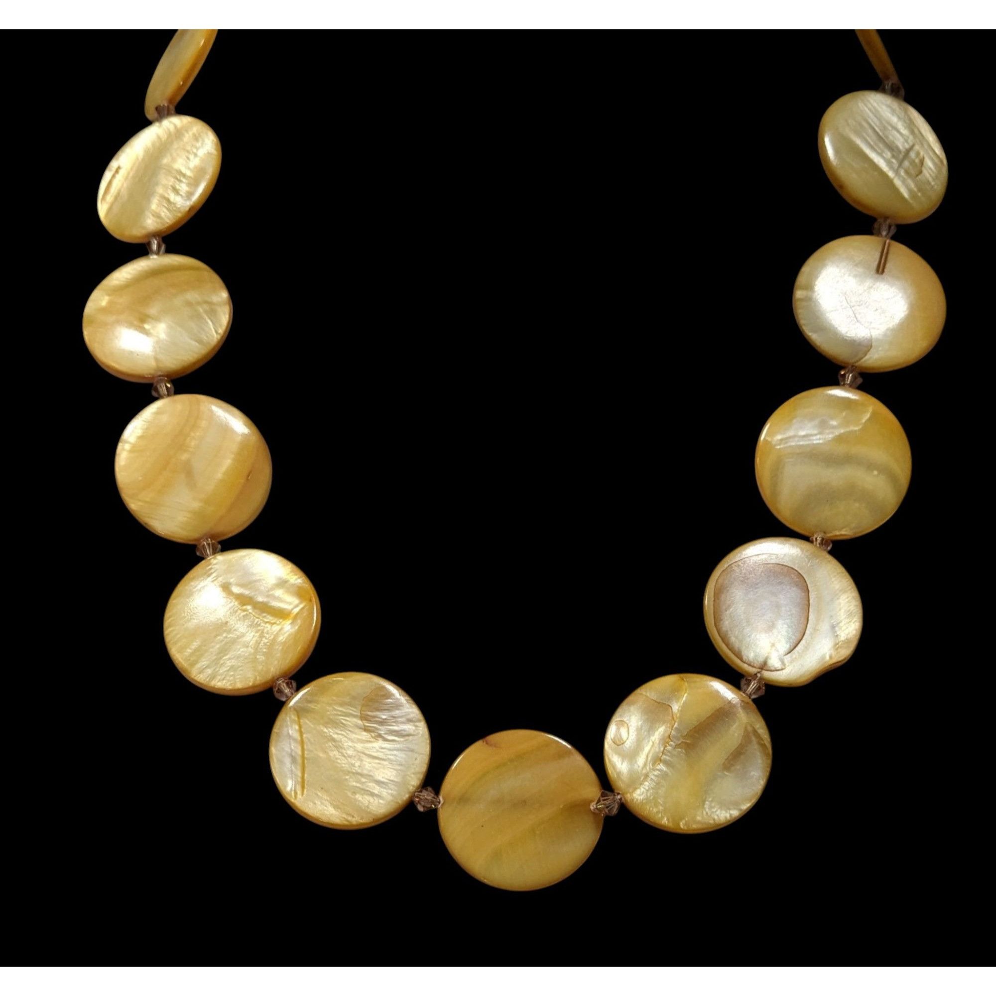 Other Vintage Luminous Sunny Yellow Mother Of Pearl Coin Necklace Size ONE SIZE - 2 Thumbnail