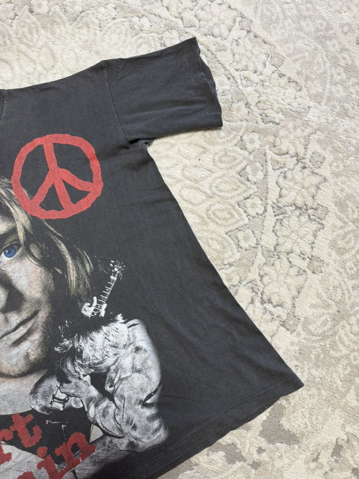 Band Tees Vintage Kurt Cobain Graphic Tee - Nirvana Band Shirt Size US M / EU 48-50 / 2 - 6 Thumbnail