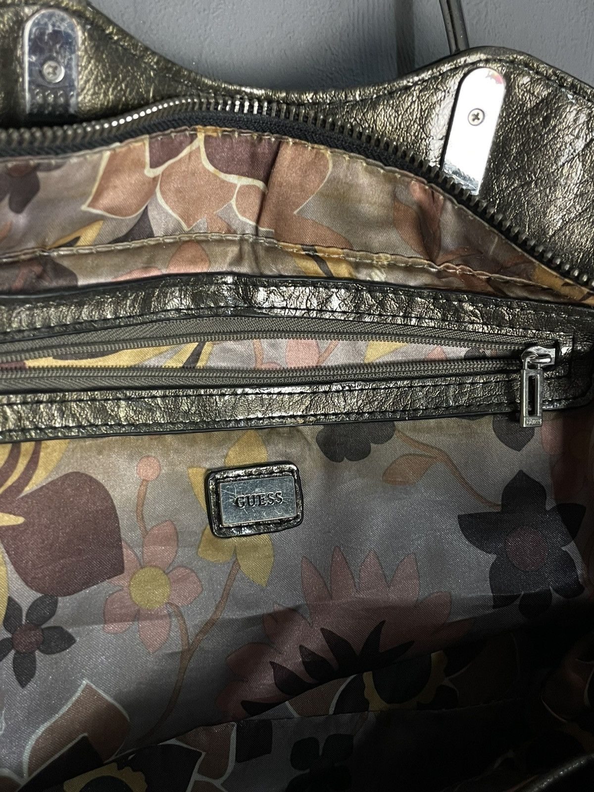 Guess Guess vintage buckle logo bag Size ONE SIZE - 11 Thumbnail