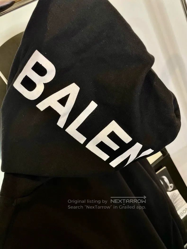 Balenciaga Balenciaga Black Hooded Sweatshirt Size US S / EU 44-46 / 1 - 4 Thumbnail