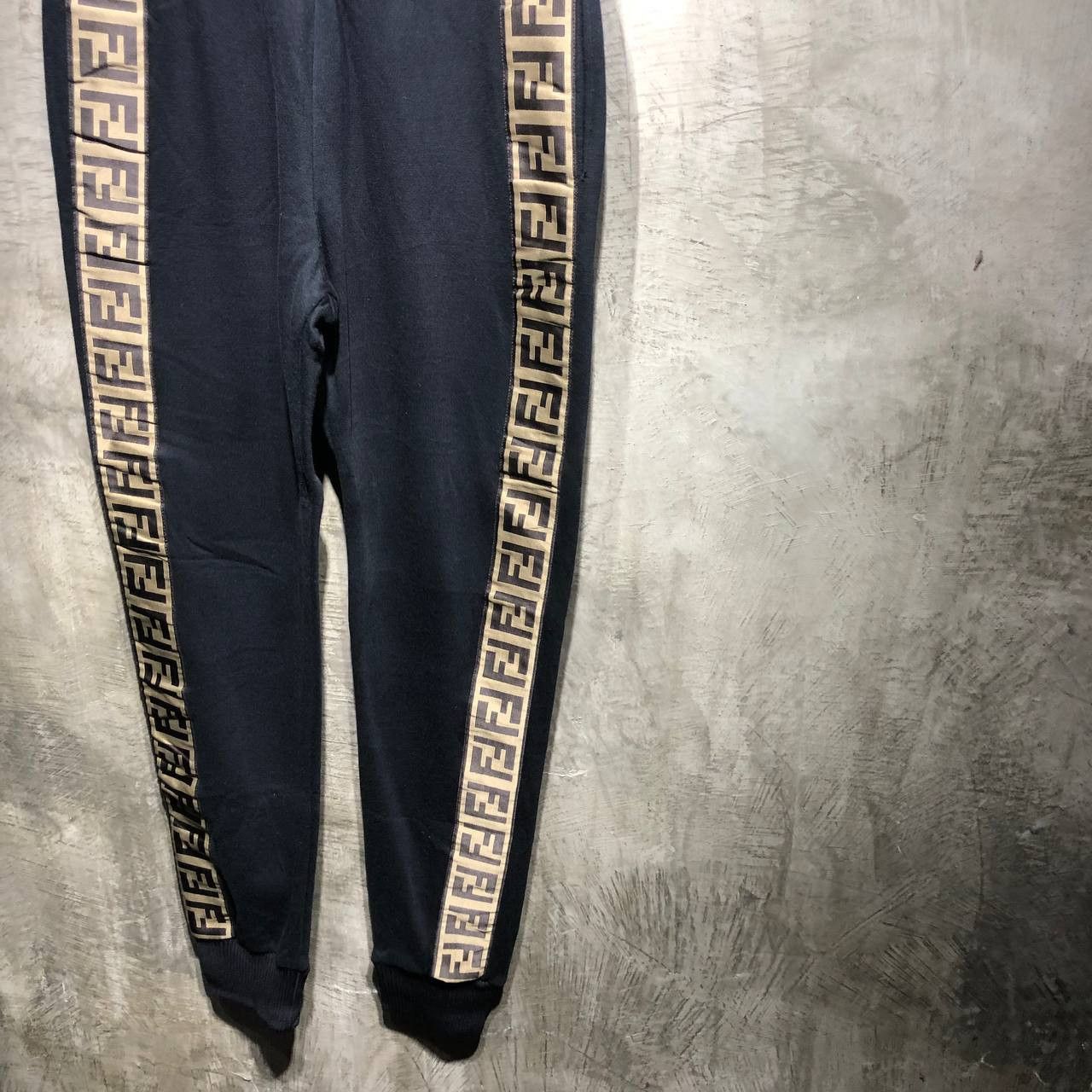Fendi Fendi Side Tape Trackpants Size US 28 / EU 44 - 4 Thumbnail