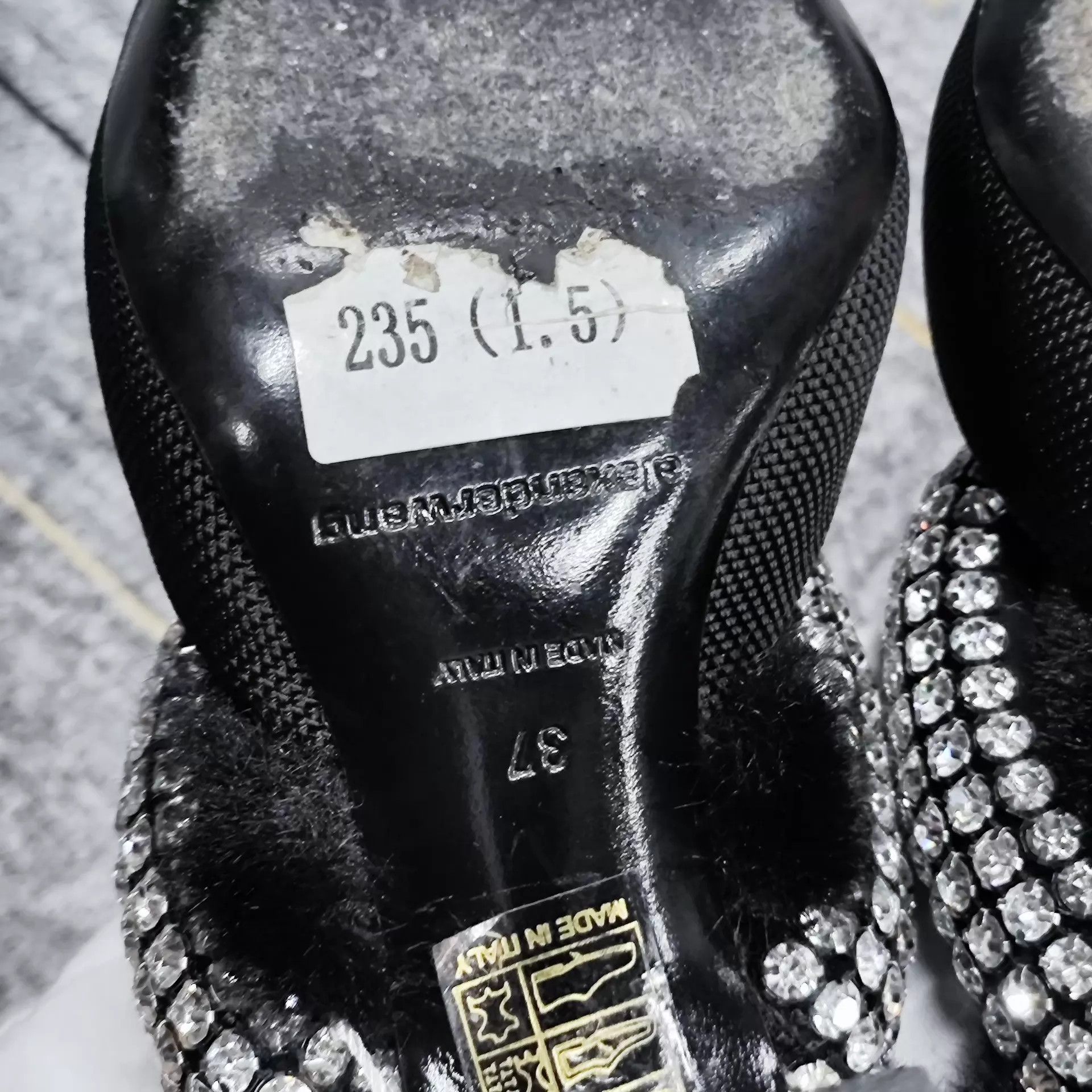 Alexander Wang Alexander Wang Pointed Toe Fur Heels Black 37 Size US 6.5 / IT 36.5 - 5 Thumbnail
