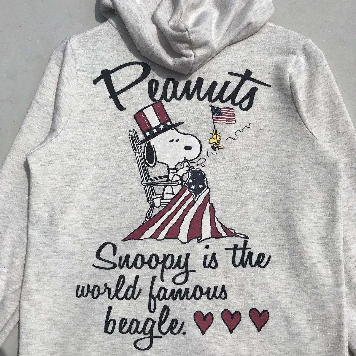 Peanuts RARE🔥 Peanuts Snoopy Is The World Famous Beagle Size US S / EU 44-46 / 1 - 3 Thumbnail