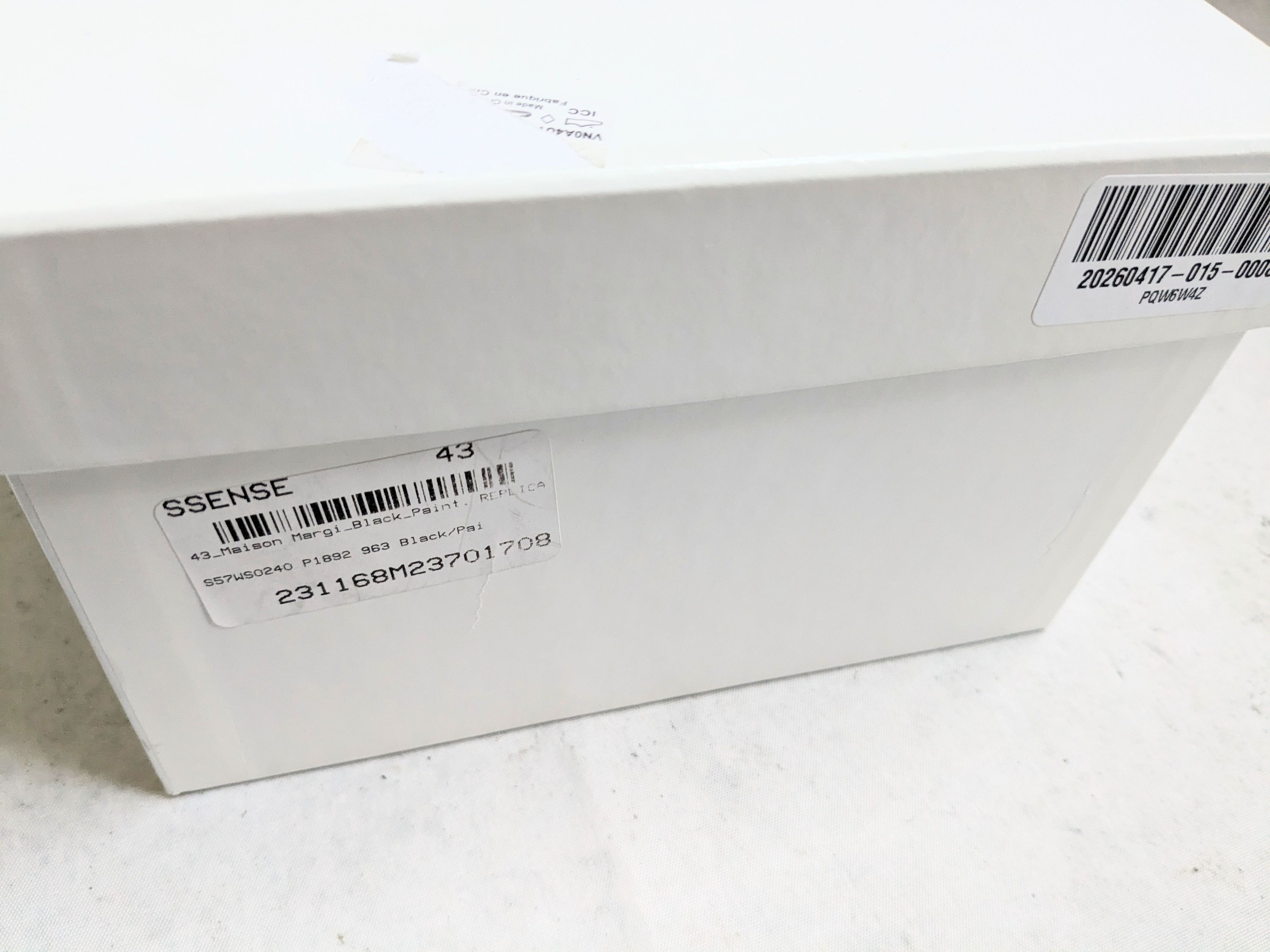 Maison Margiela Maison Margiela Replica GAT Paint Splatter 10 43 Black Size US 10 / EU 43 - 21 Thumbnail